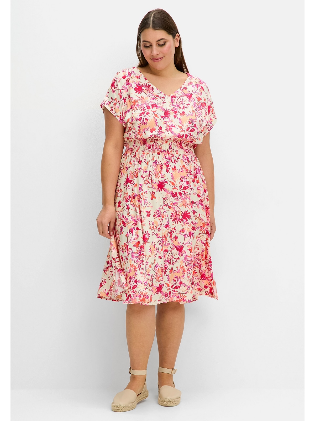 Sheego Sommerkleid "Große Größen", mit Smokbund und weitem Rock günstig online kaufen