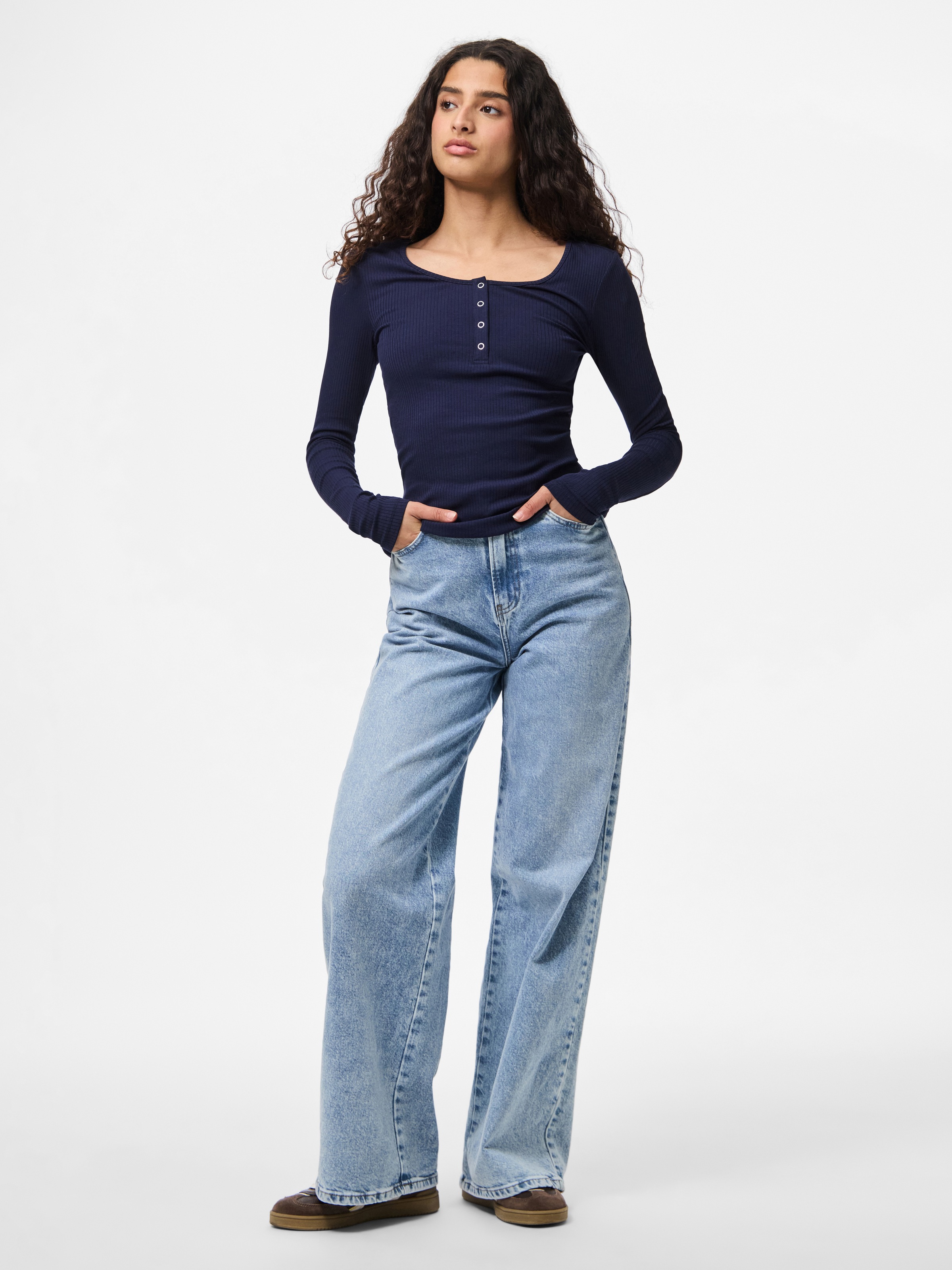 Thumbnail - pieces Langarmshirt "PCKITTE LS TOP NOOS BC" Baumwollmischung, slim fit