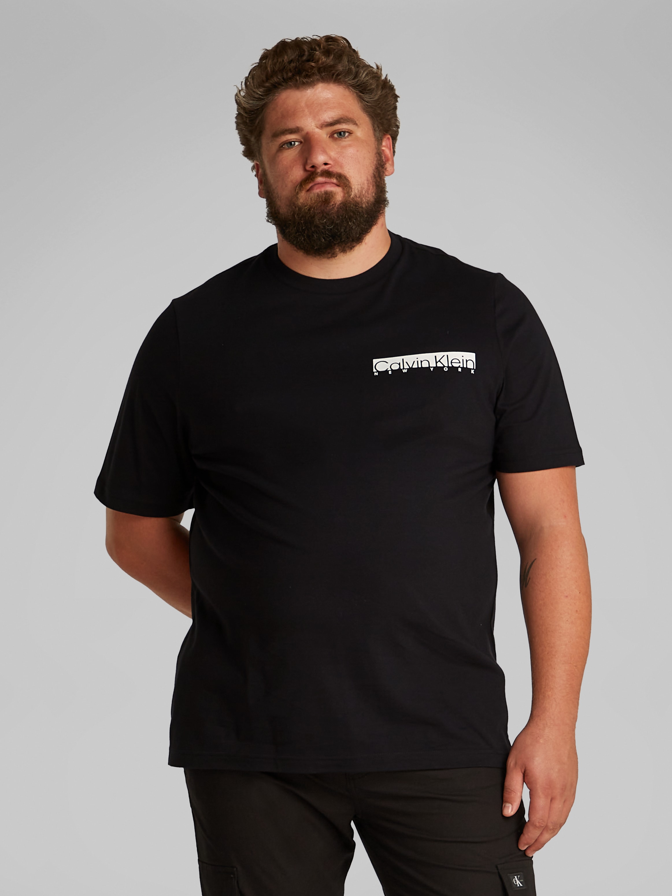 Calvin Klein Big&Tall Rundhalsshirt »BT_NY CHEST BOX LOGO T-SHIRT«, in Großen Größen mit Logoprint