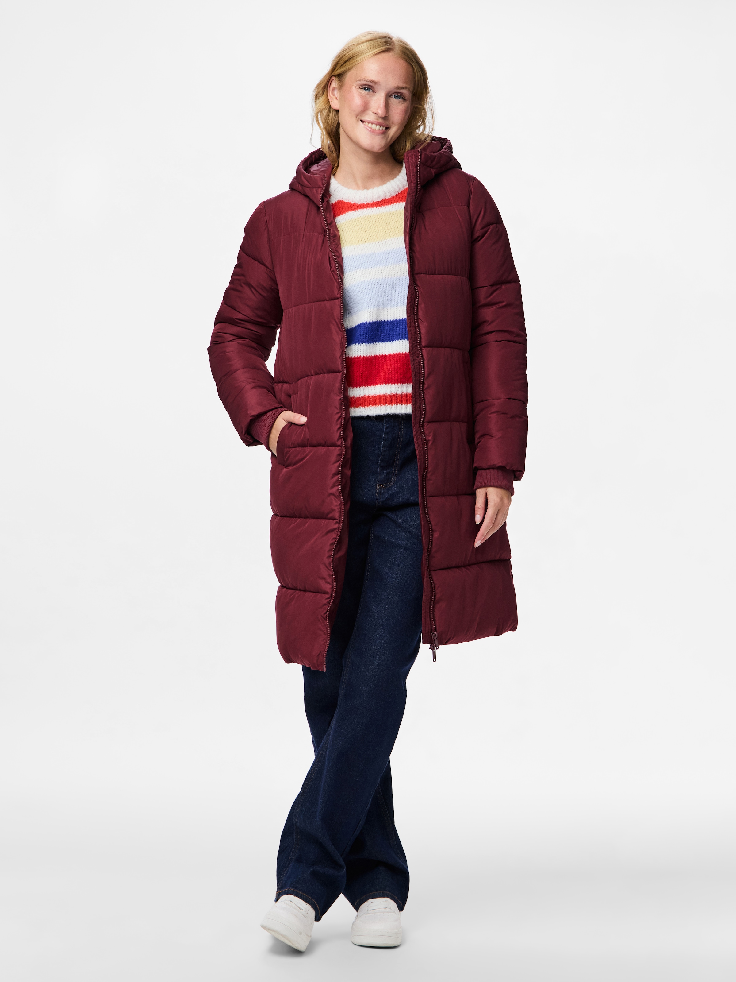 pieces Steppmantel »PCBEE NEW LONG PUFFER JACKET NOOS BC« Kunstfaser