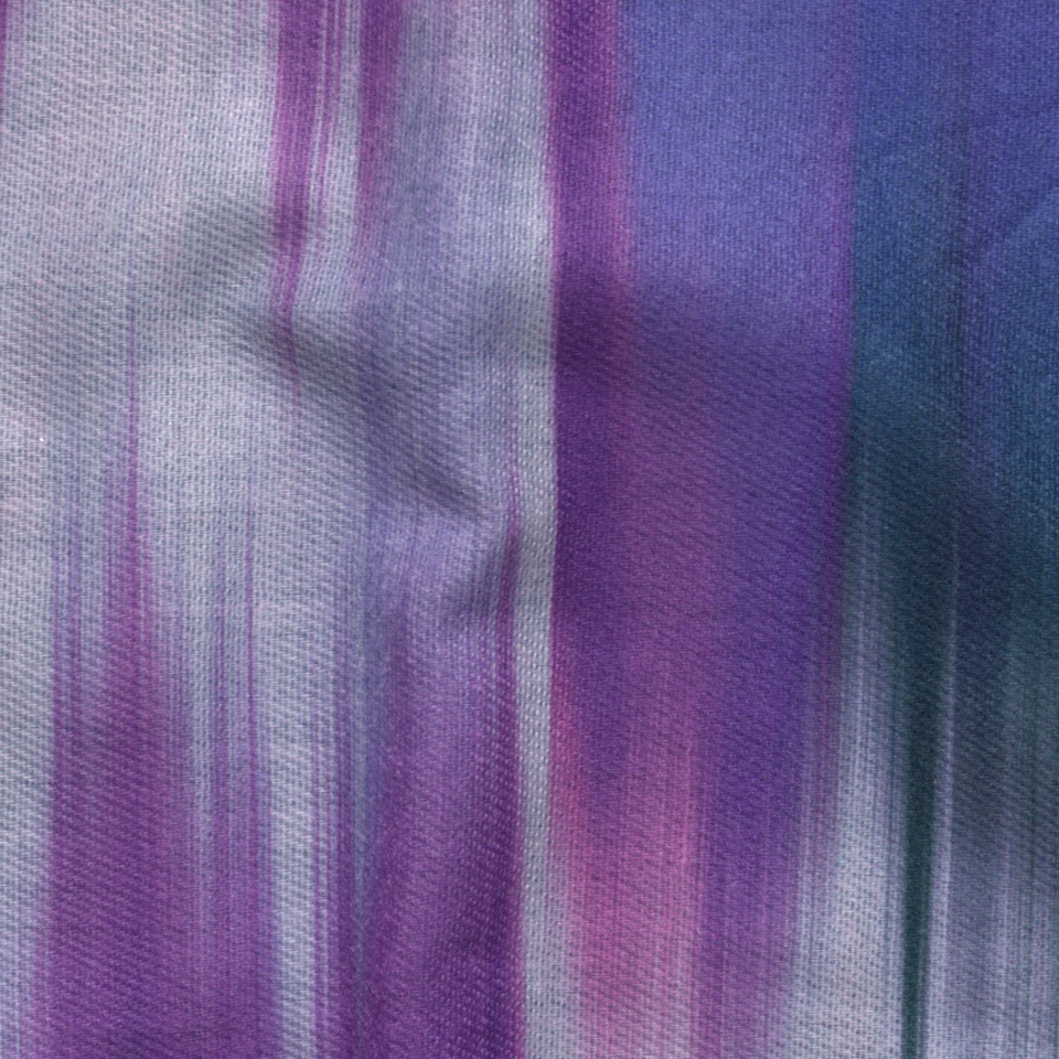 Cecil Schal, mit grafischem Print