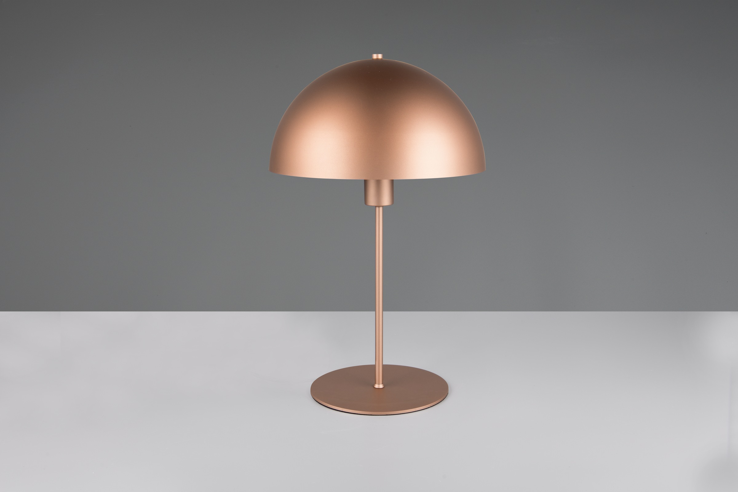 TRIO Leuchten Schreibtischlampe »NOLA, exkl. 1x E27 max 40W, Tischlampe mit Schnurschalter Höhe 45cm«, 1 flammig, Leuchtmittel E27 | Leuchtmittel wechselbar, Ø 30cm, Nachttischlampe, 180cm Anschlusskabel, Leuchtmittel wechselbar