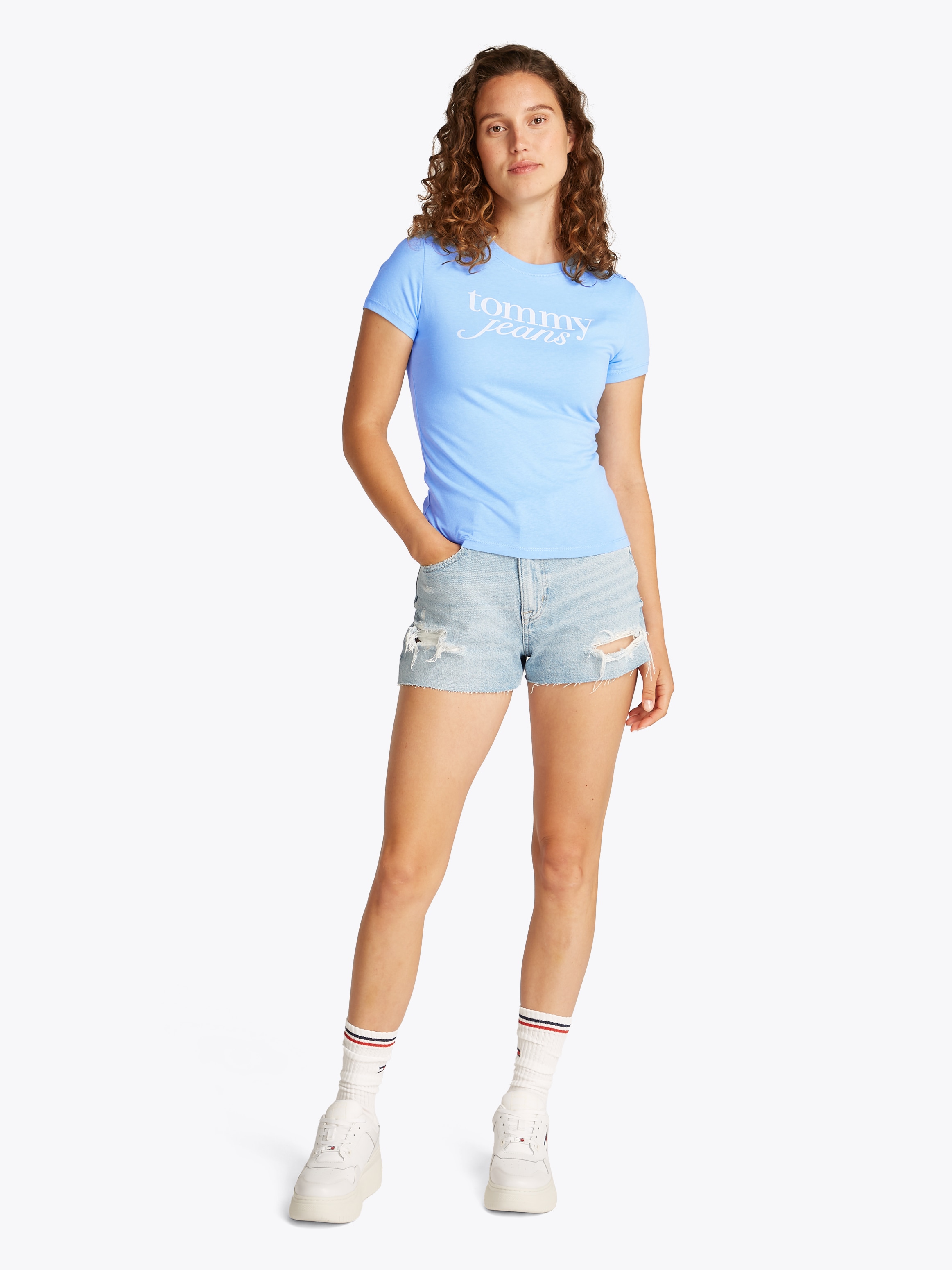 Tommy Jeans T-Shirt, mit Logodruck auf der Brust