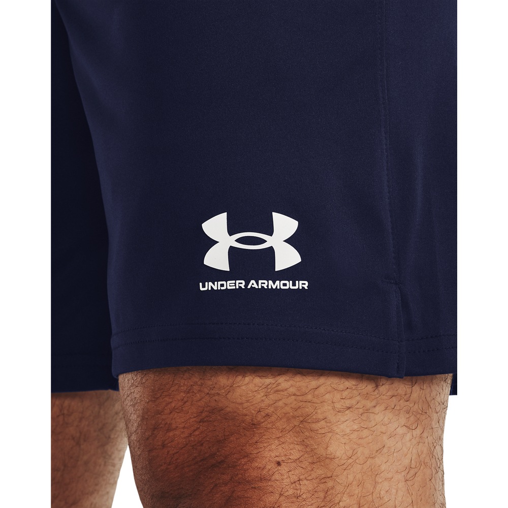 Under Armour® Shorts »UA M CHALLENGER CORE SHORT«, (1 tlg.)