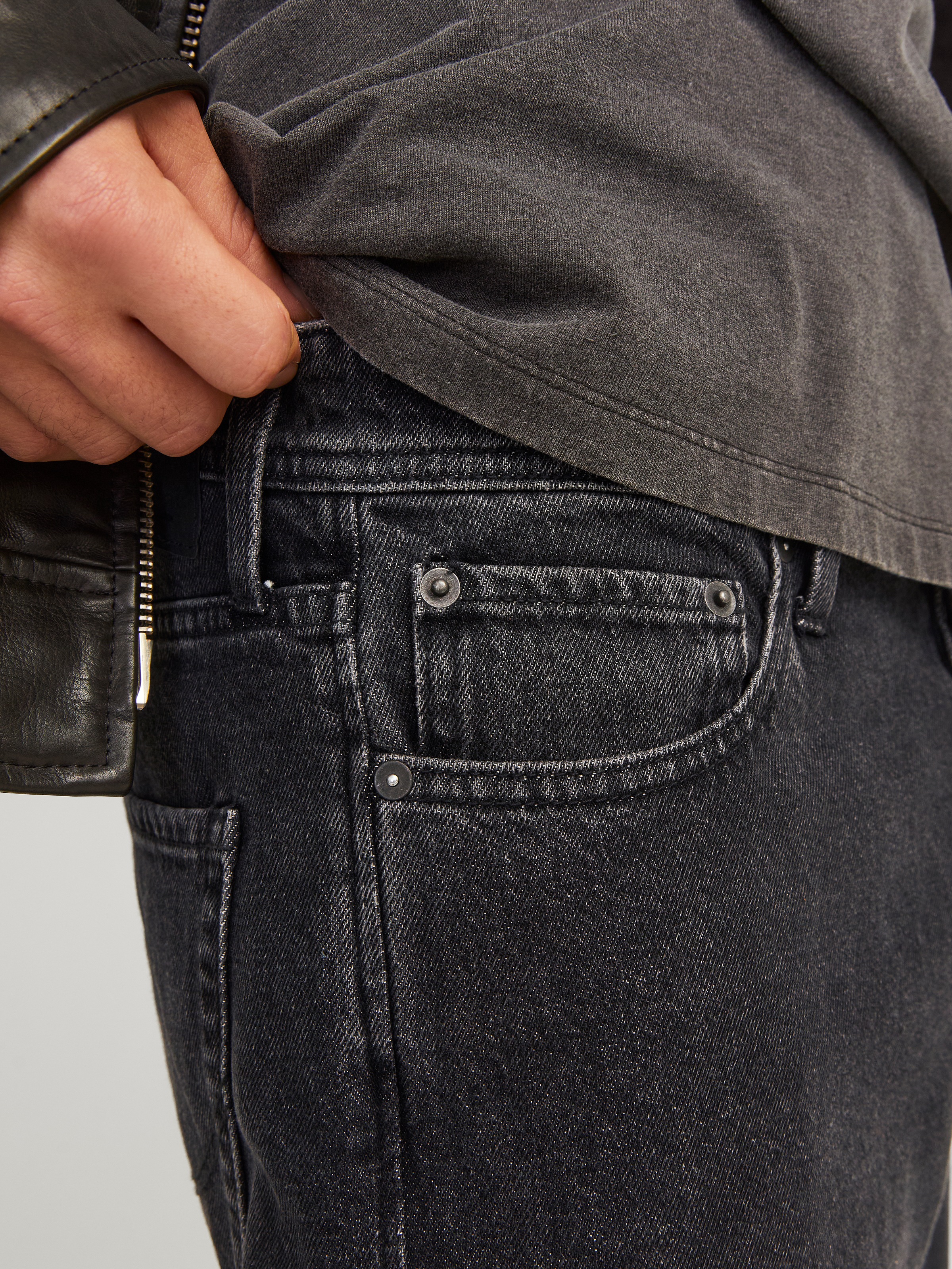 Thumbnail - Jack & Jones Relax-fit-Jeans "JJIEDDIE mit hoher Taille und lockerer Passform" Baumwolle, relax fit