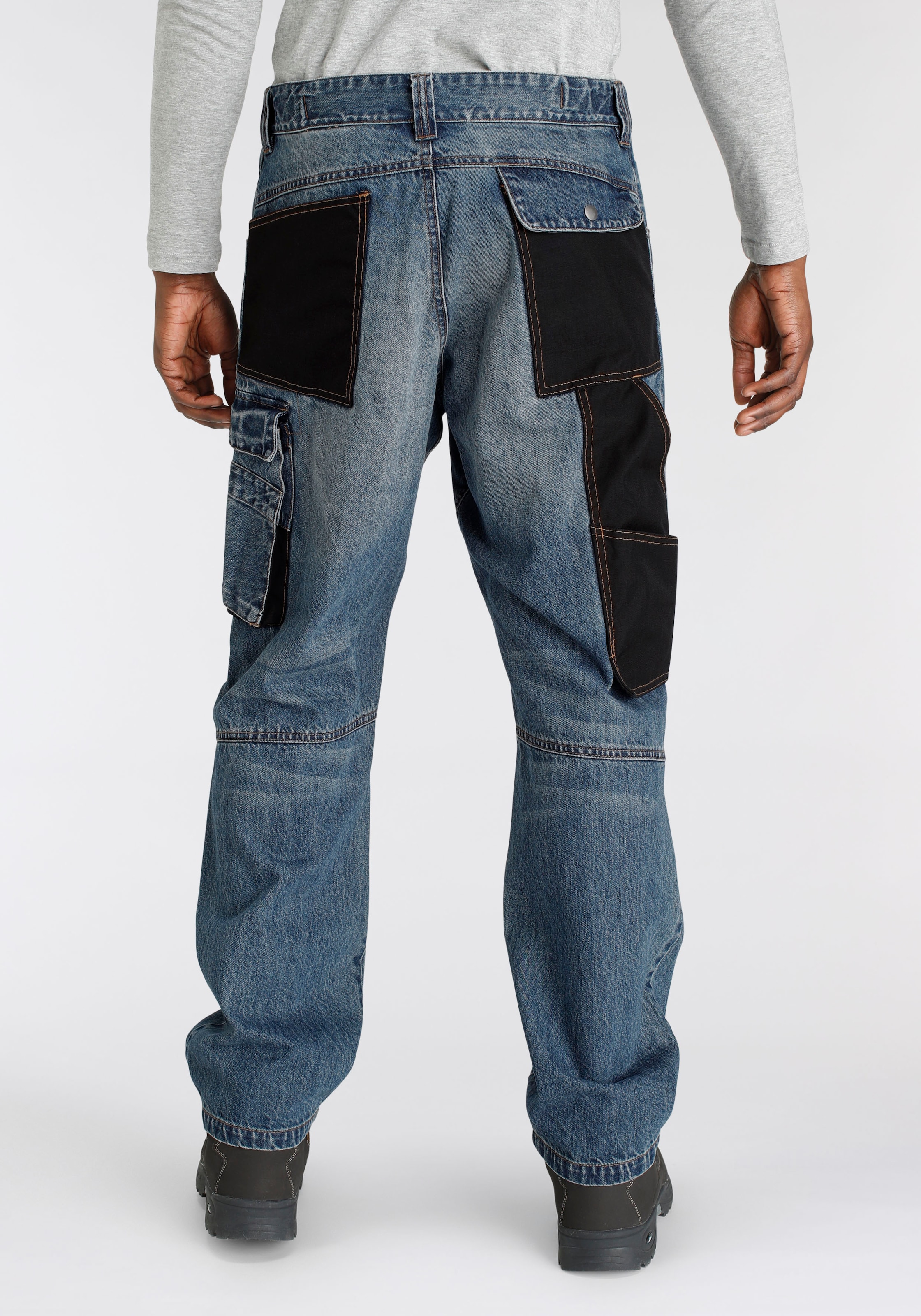 Northern Country Arbeitshose »Multipocket (aus Jeans«, Knieverstärkung BAUR praktischen Jeansstoff, Bund, | Cordura robuster 100% 9 Baumwolle, fit), Rechnung dehnbarem aus Taschen, mit auf comfort