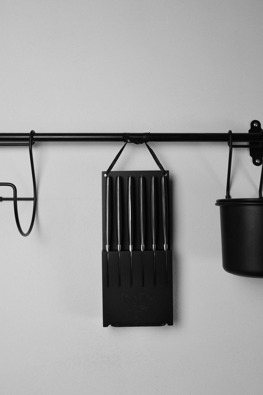 PINTINOX Steakmesser »KOBE ohne Sägeschliff, im 6er Set mit Halter«