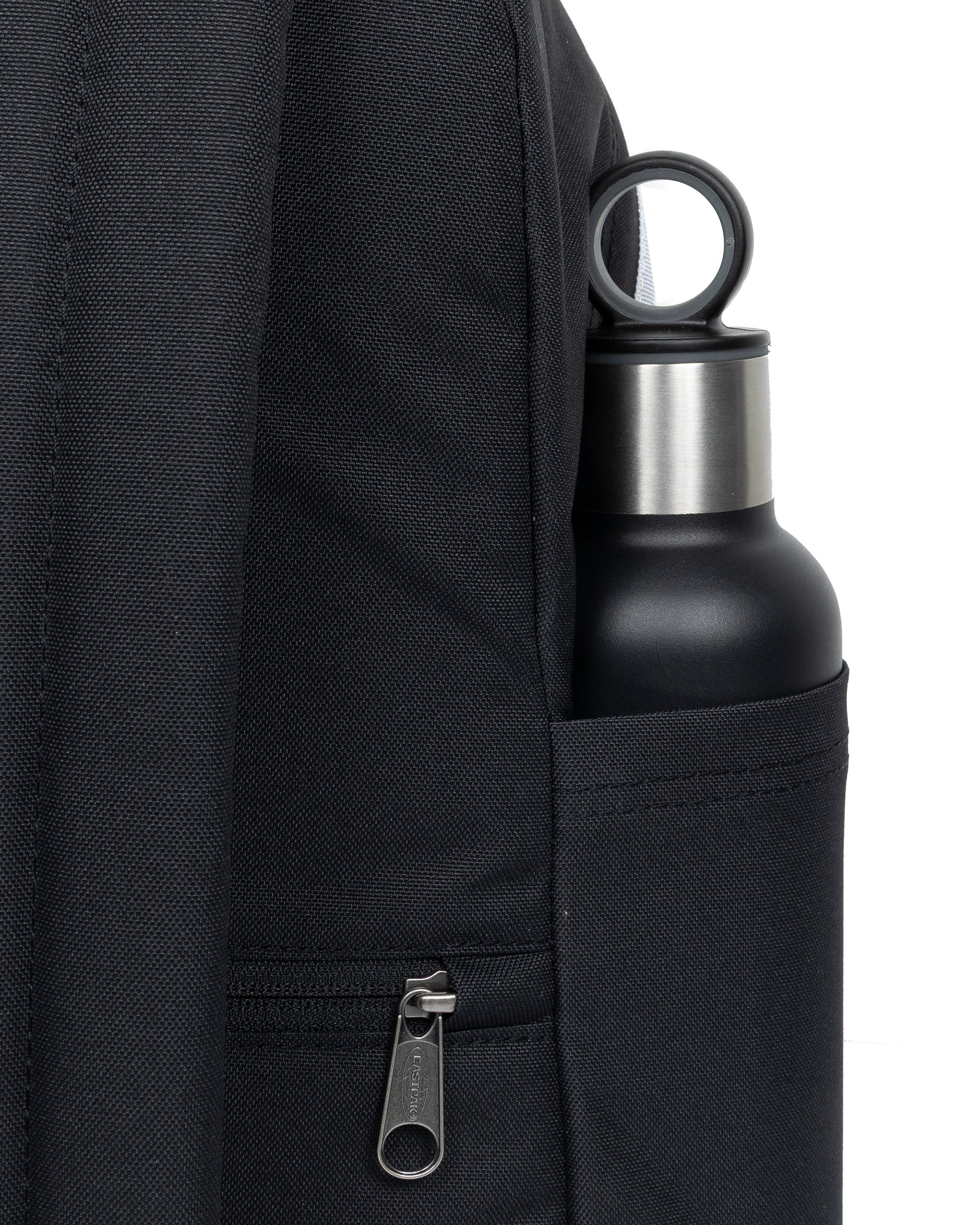 Eastpak Freizeitrucksack »DAY PAK'R NBA« Unisex Freizeitrucksack, NBA Fan Rucksack in knalligem Design