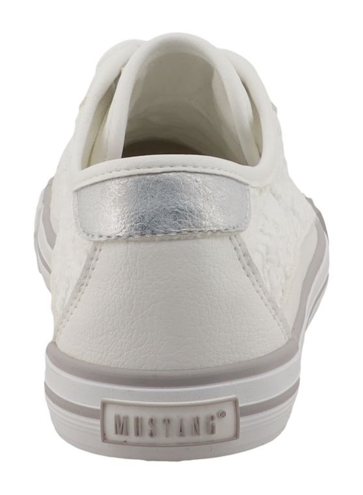 Mustang Shoes Sneaker »Winona«  Freizeitschuh, Halbschuh, Schnürschuh mit Makramee-Stickerei