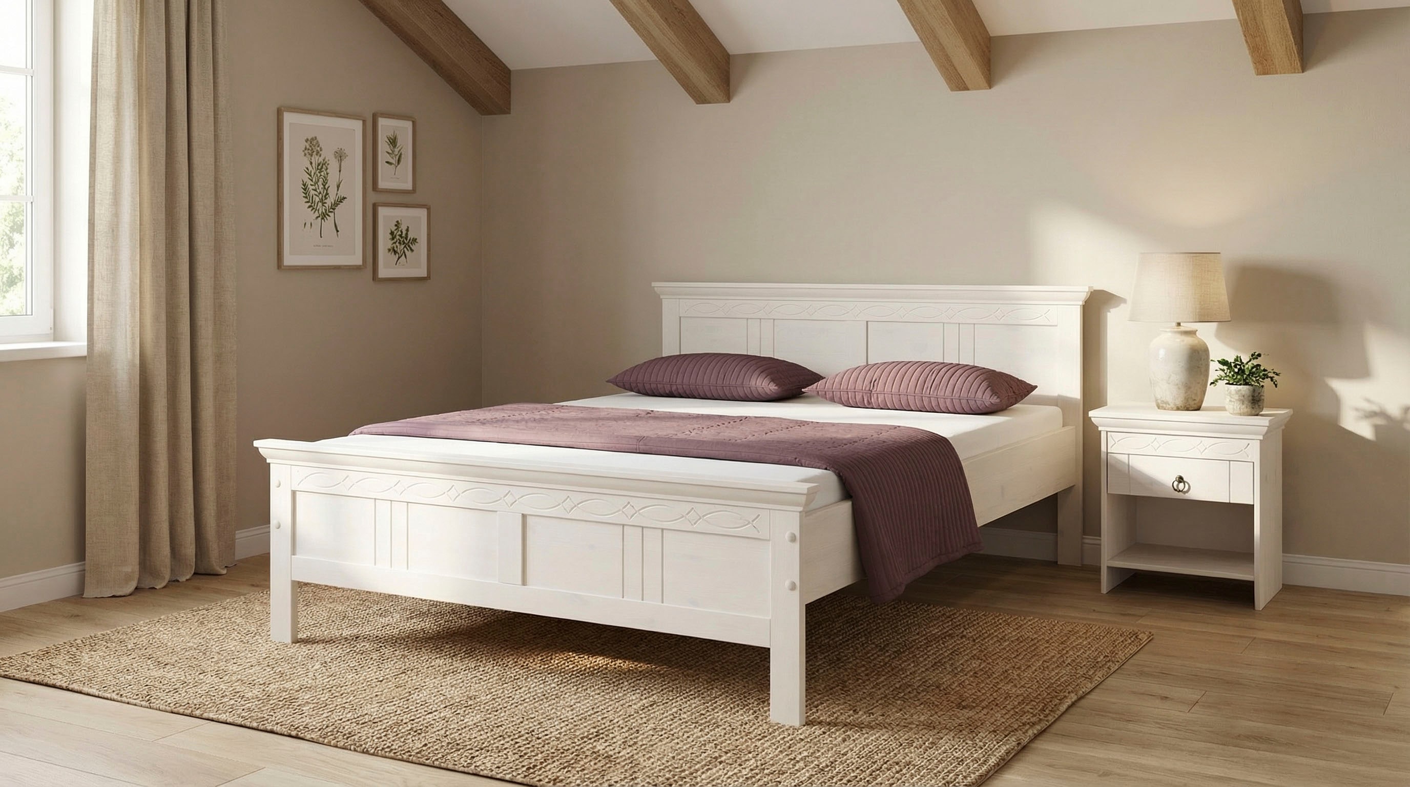 OTTO home Massivholzbett "Indra, Landhausstil, edles Design,zertifiziertes Massivholz" Breite/Belastbarkeit 180cm/220 KG, 140cm/180 KG, 90cm/120 KG, mit Kopfteil, mit dekorativen Fräsungen, aus Kiefer