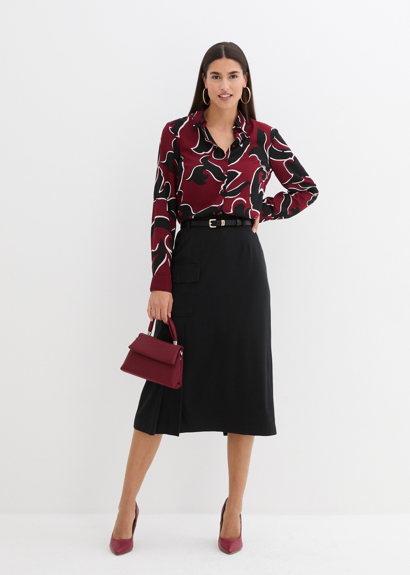 bonprix Hemdbluse lockere Passform, aus Polyester, eleganter Stil