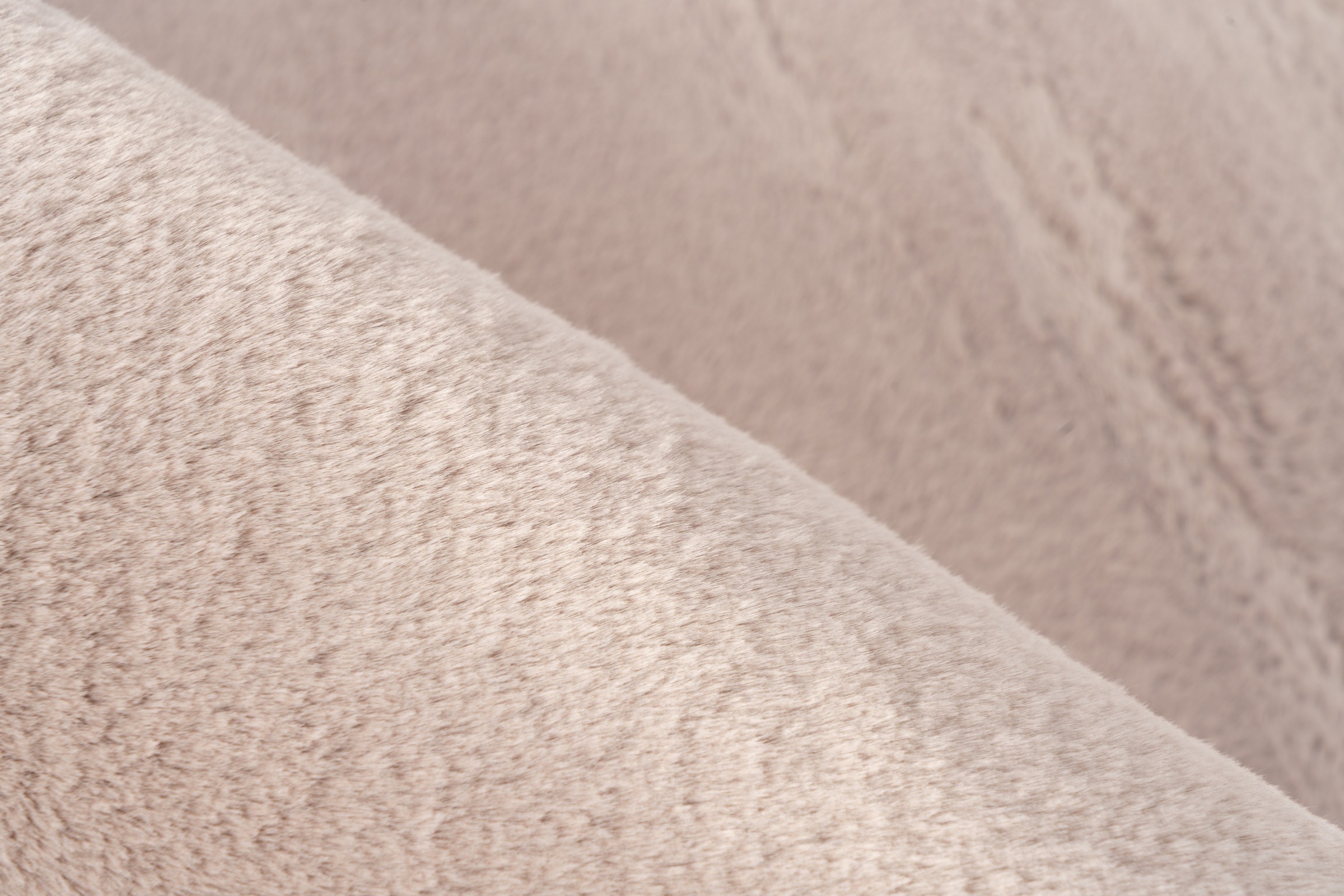 Teppich KAYOOM "Cross 425", pastellrosa, H:21mm Ø:160cm, Polyester, Teppiche, Teppich, Hochflor 3
