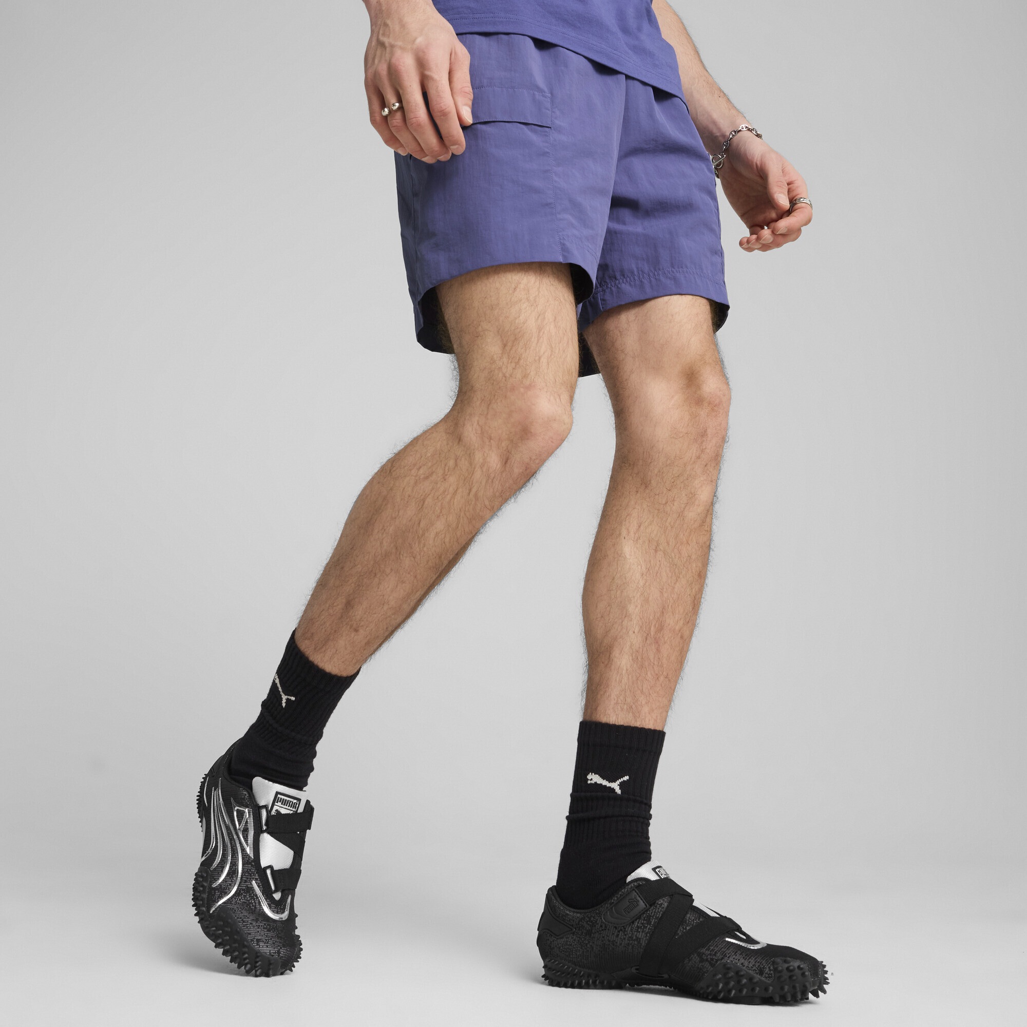 PUMA Shorts »WARDROBE ESS Relaxed 6" Cargoshorts Herren«