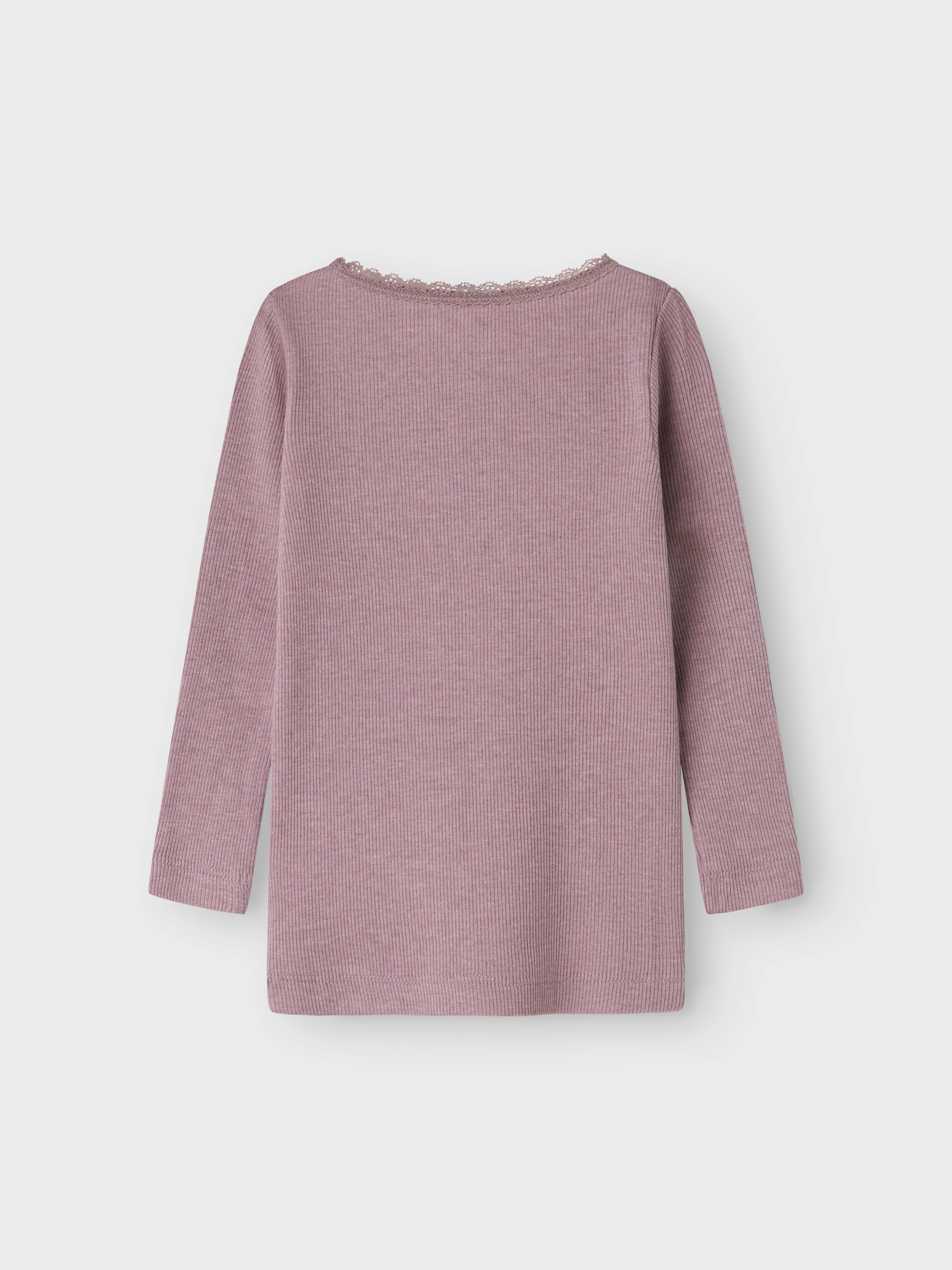 Name It Langarmshirt »NMFKAB LS TOP NOOS«, in Feinripp und mit süßer Spitzenkante am Ausschnitt