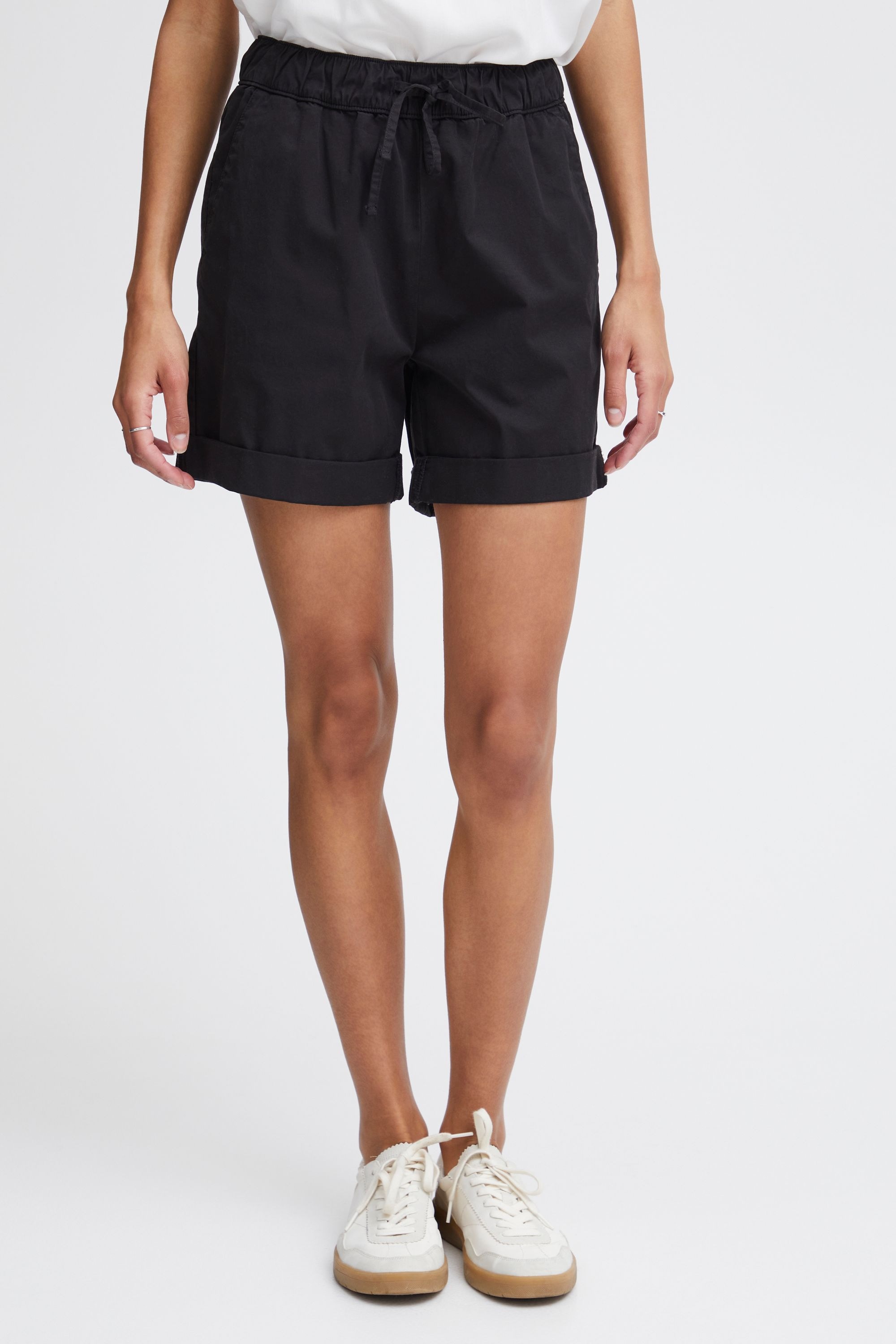 OXMO Chinoshorts »Chinoshorts OXChanel«