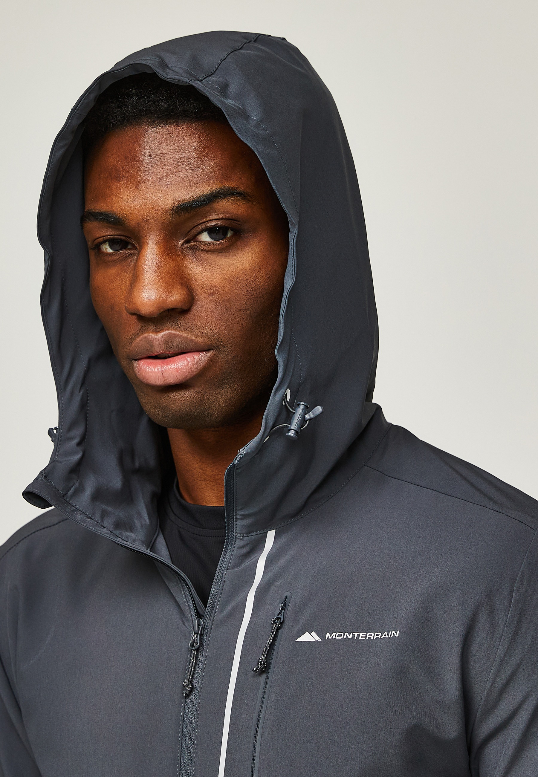 Monterrain Outdoorjacke »Monterrain RAMBLE 3.0 WOVEN HOODY« 1 Stk. tlg. mit Kapuze