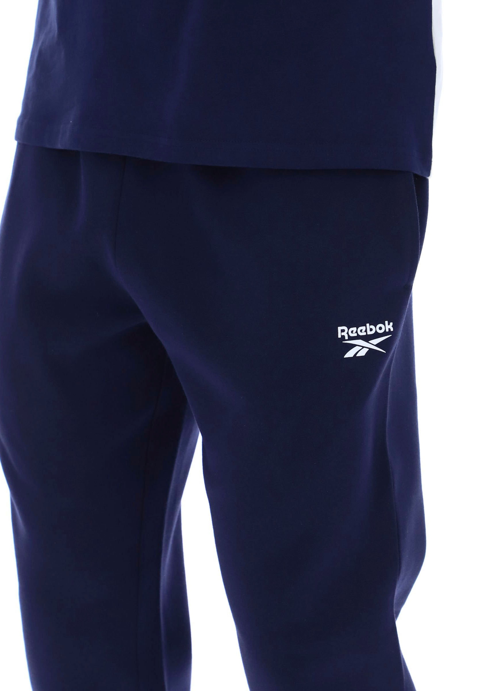 Reebok Jogginghose »ANDRE SMALL LOGO CUFFED PANT«  sportlicher Stil, für Sport und Freizeit, für Erwachsene