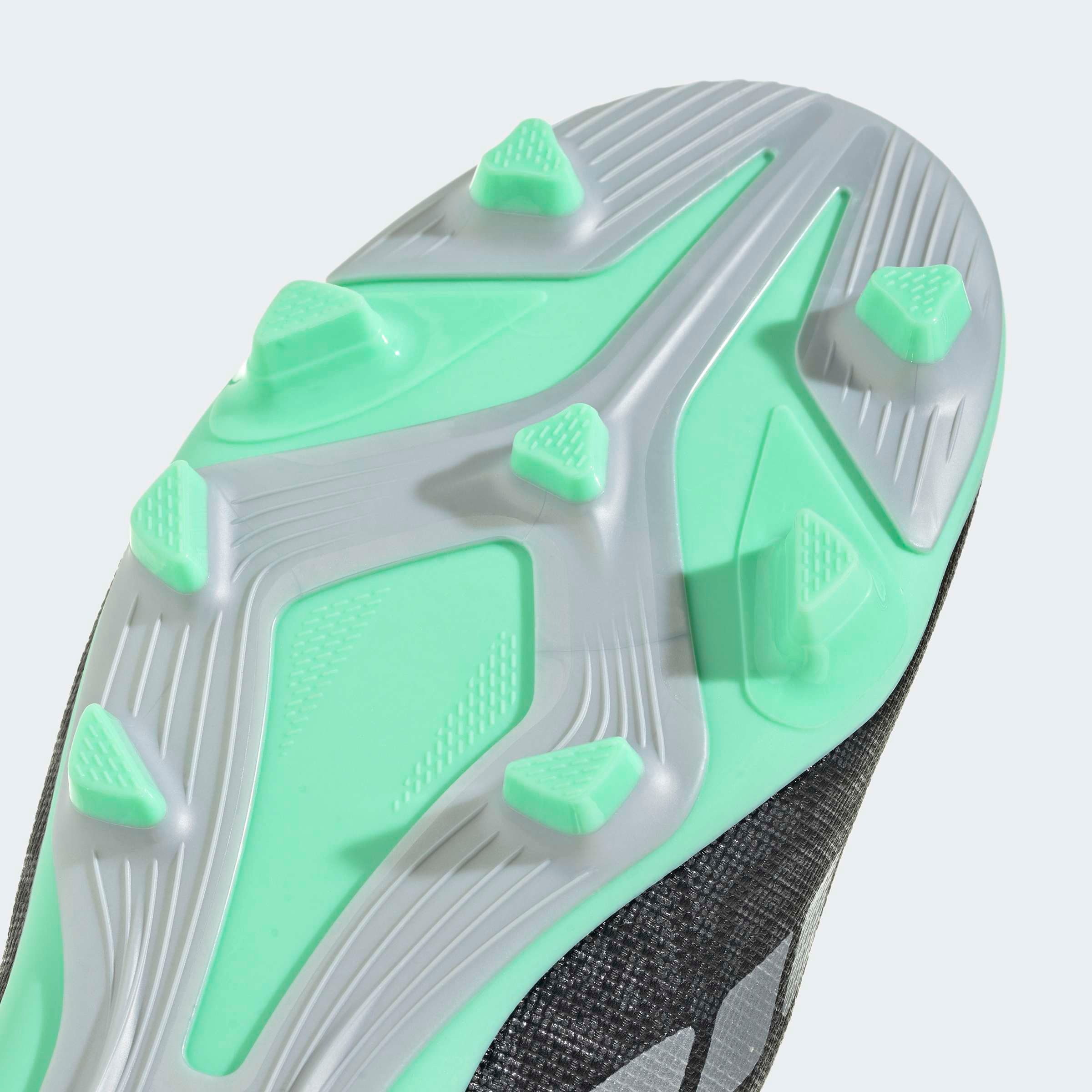 adidas Performance Fußballschuh »PREDATOR CLUB KIDS , FESTE BÖDEN/GEMISCHTE BÖDEN«  für viele verschiedene Böden geeignet, für Jugendliche & Kinder