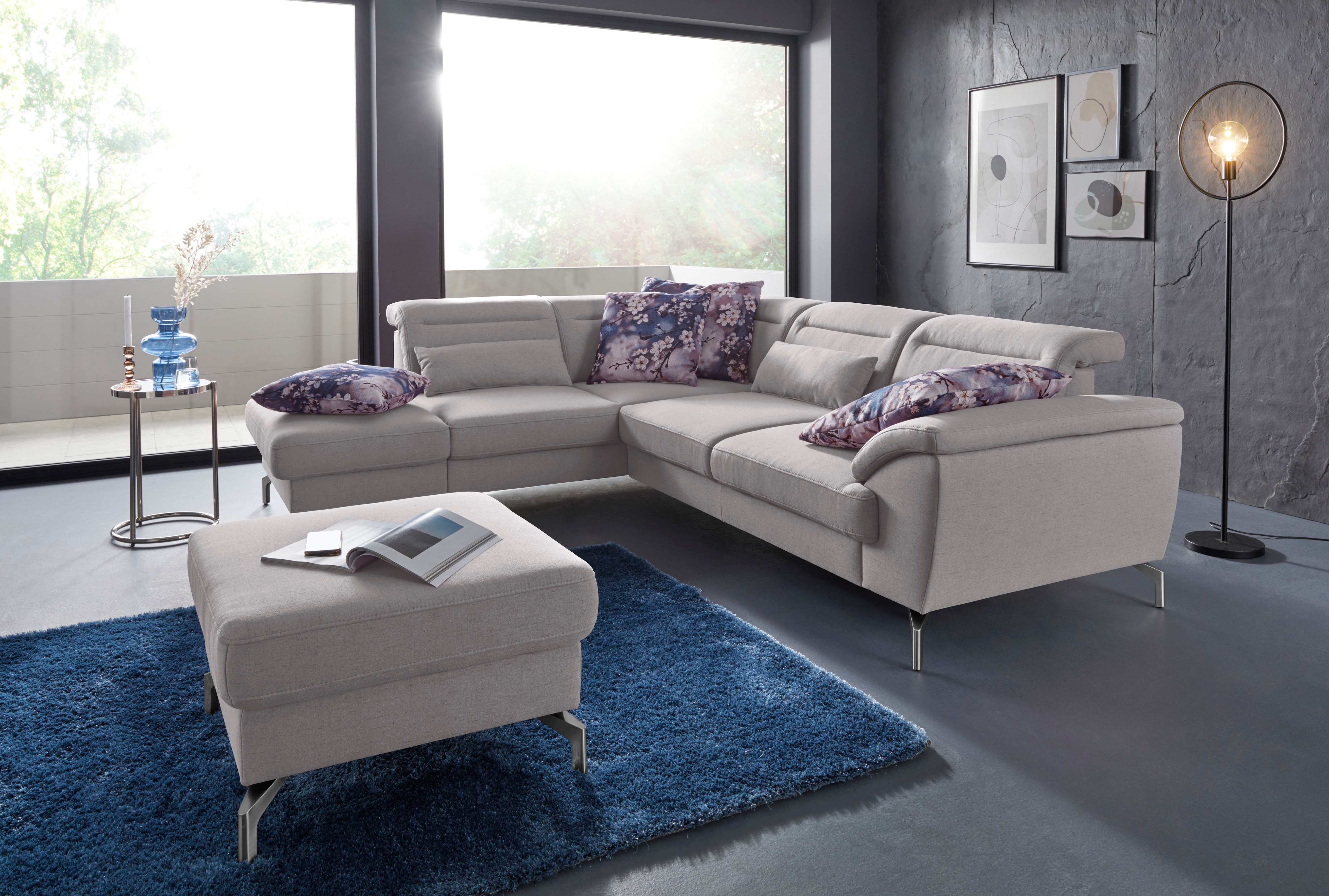 sit&more Ecksofa "Percy L-Form" 15 cm Fußhöhe, Sitztiefenverstellung, wahlweise in 2 Fußfarben