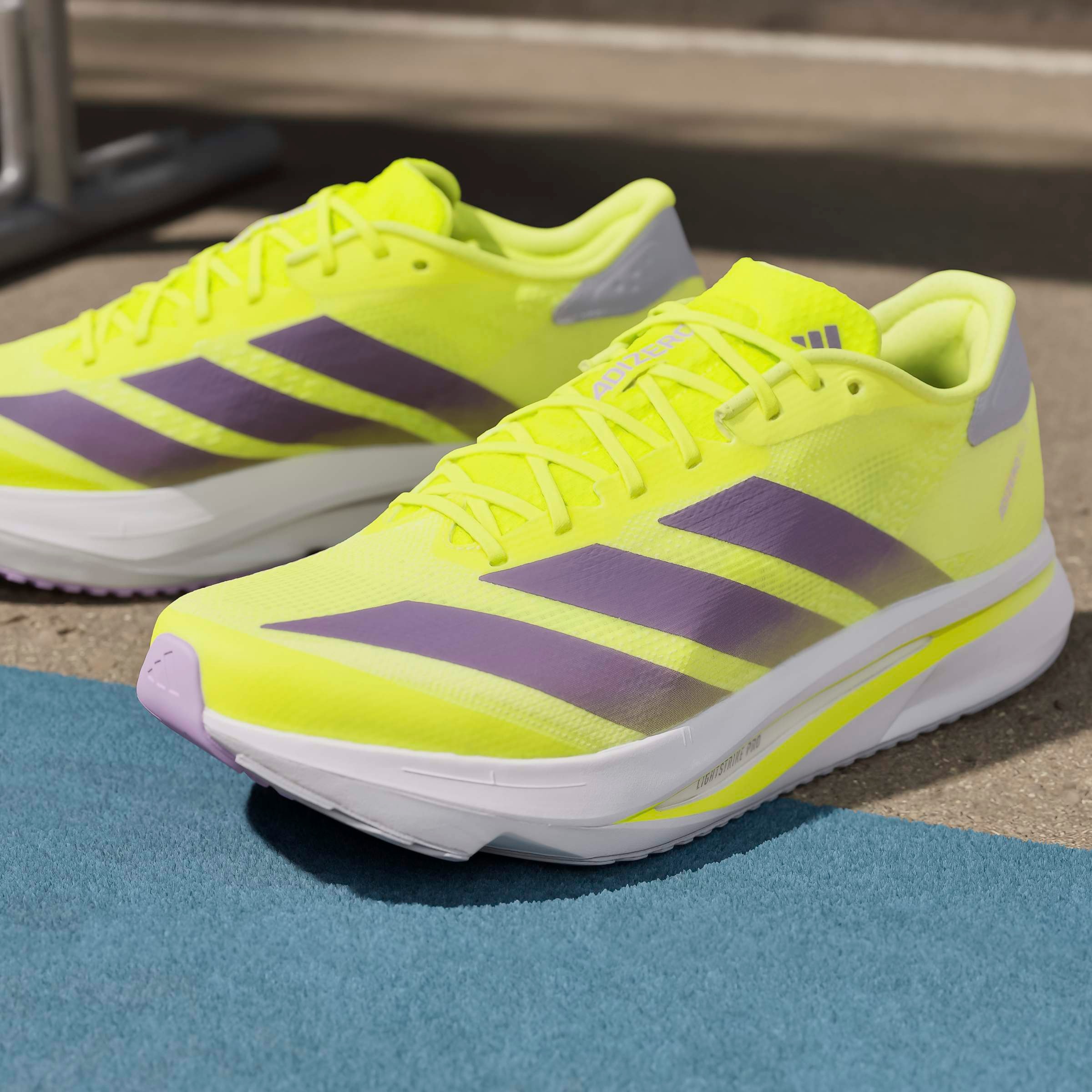 adidas Performance Laufschuh »ADIZERO SL2 M«  mit Lightstrike-Sohle