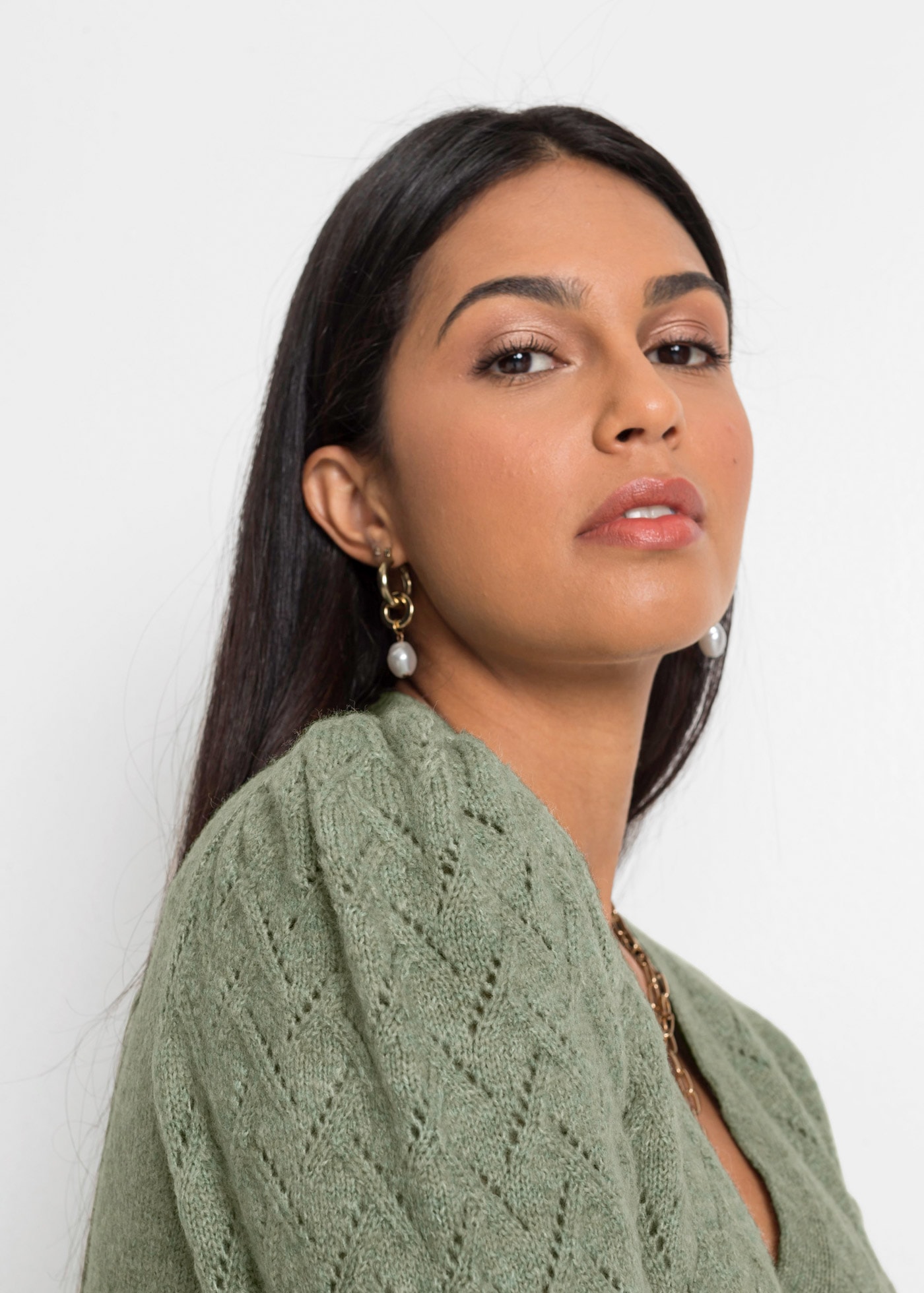 bonprix Wickelpullover aus Polyacryl und Polyester, mit V-Ausschnitt, mit Puffärmeln