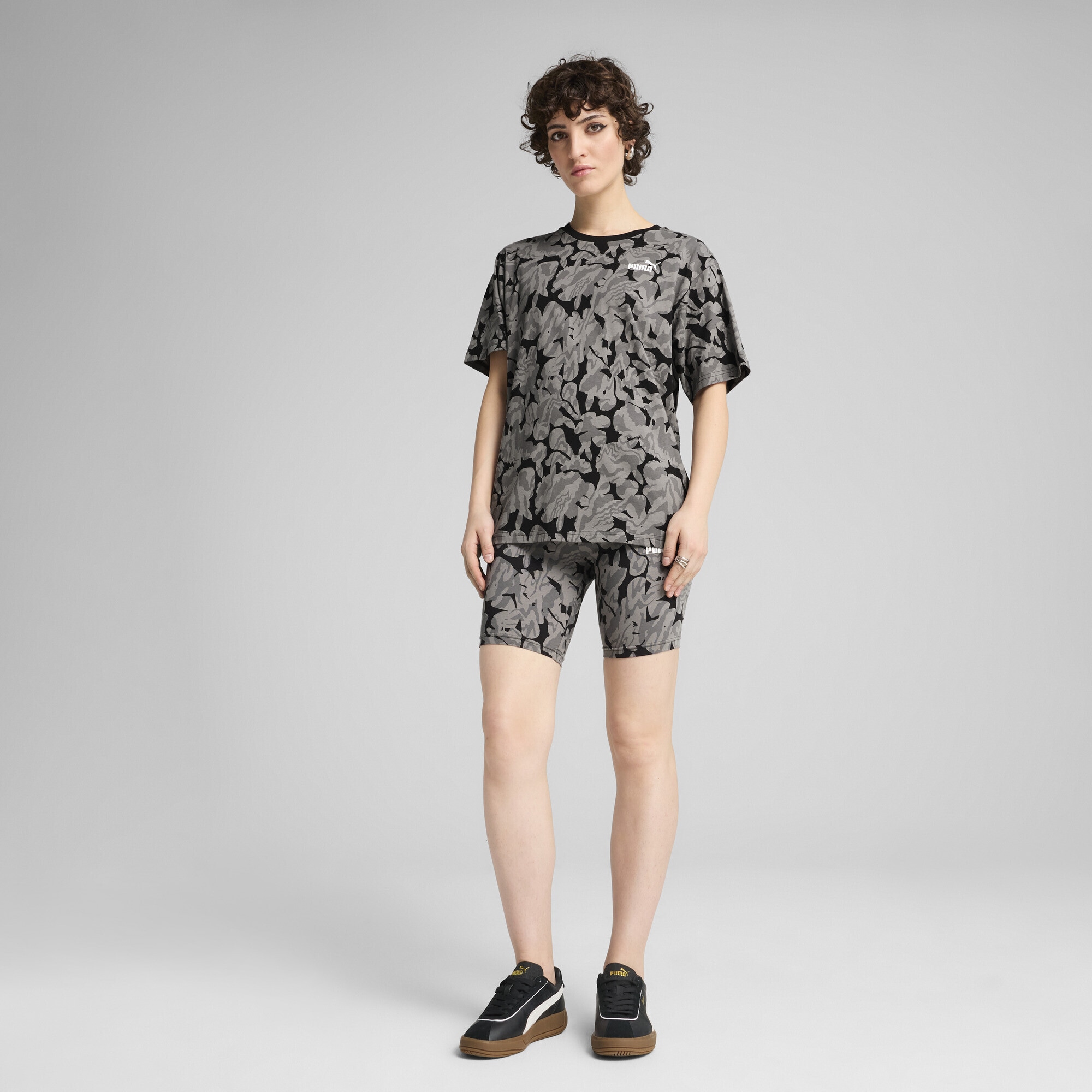 PUMA T-Shirt »ESS NATURE 2.0 Relaxed AOP T-Shirt Damen«