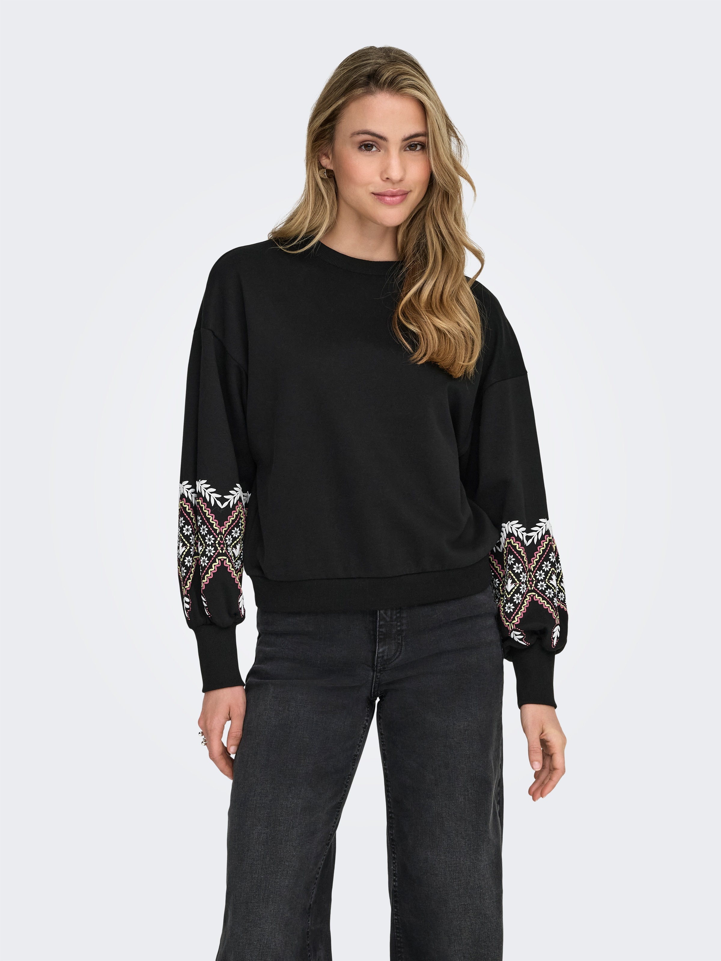 ONLY Sweatshirt "ONLBROOKE L/S O-NECK FLOWER SWT" günstig online kaufen
