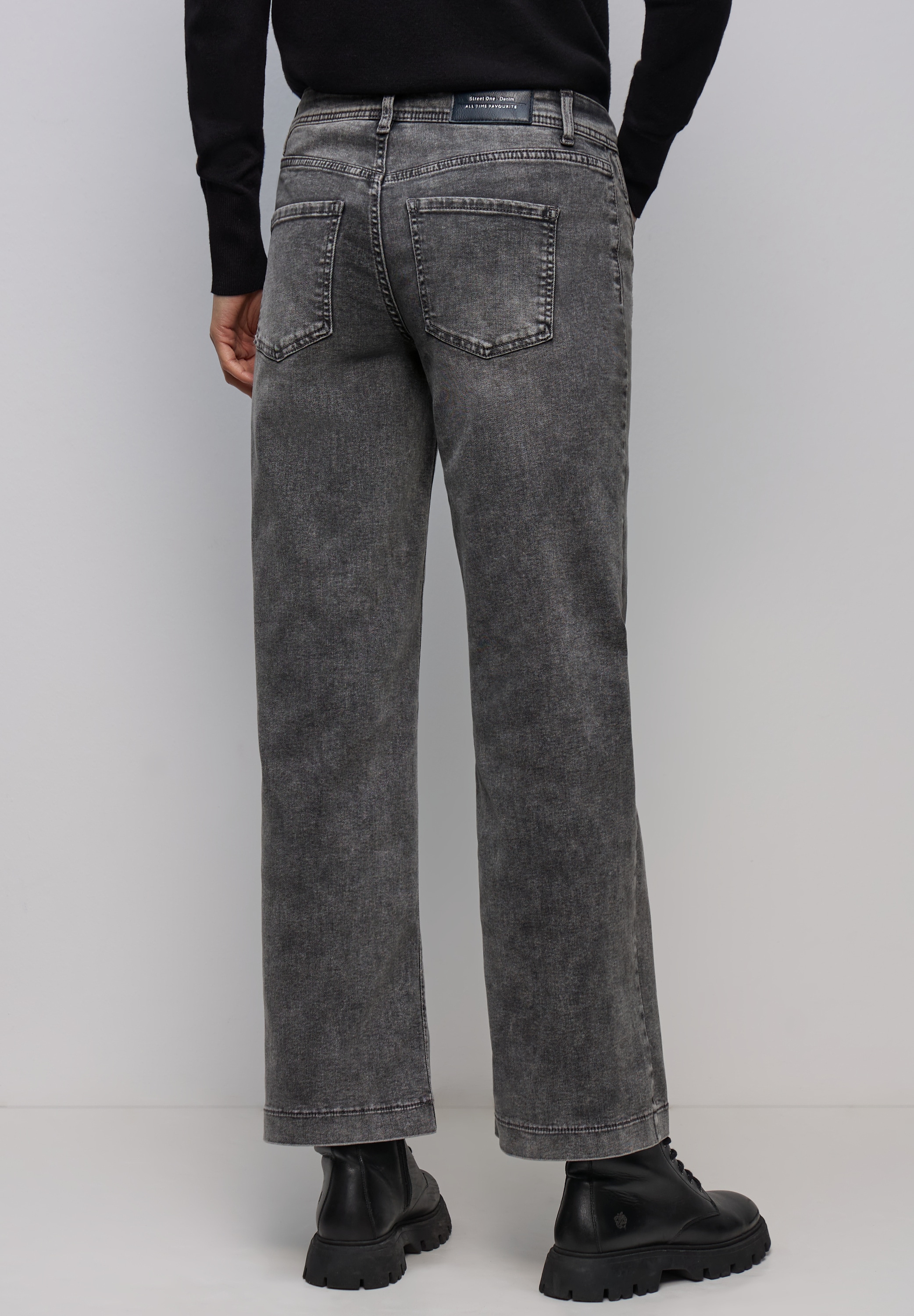 STREET ONE Comfort-fit-Jeans Middle Waist