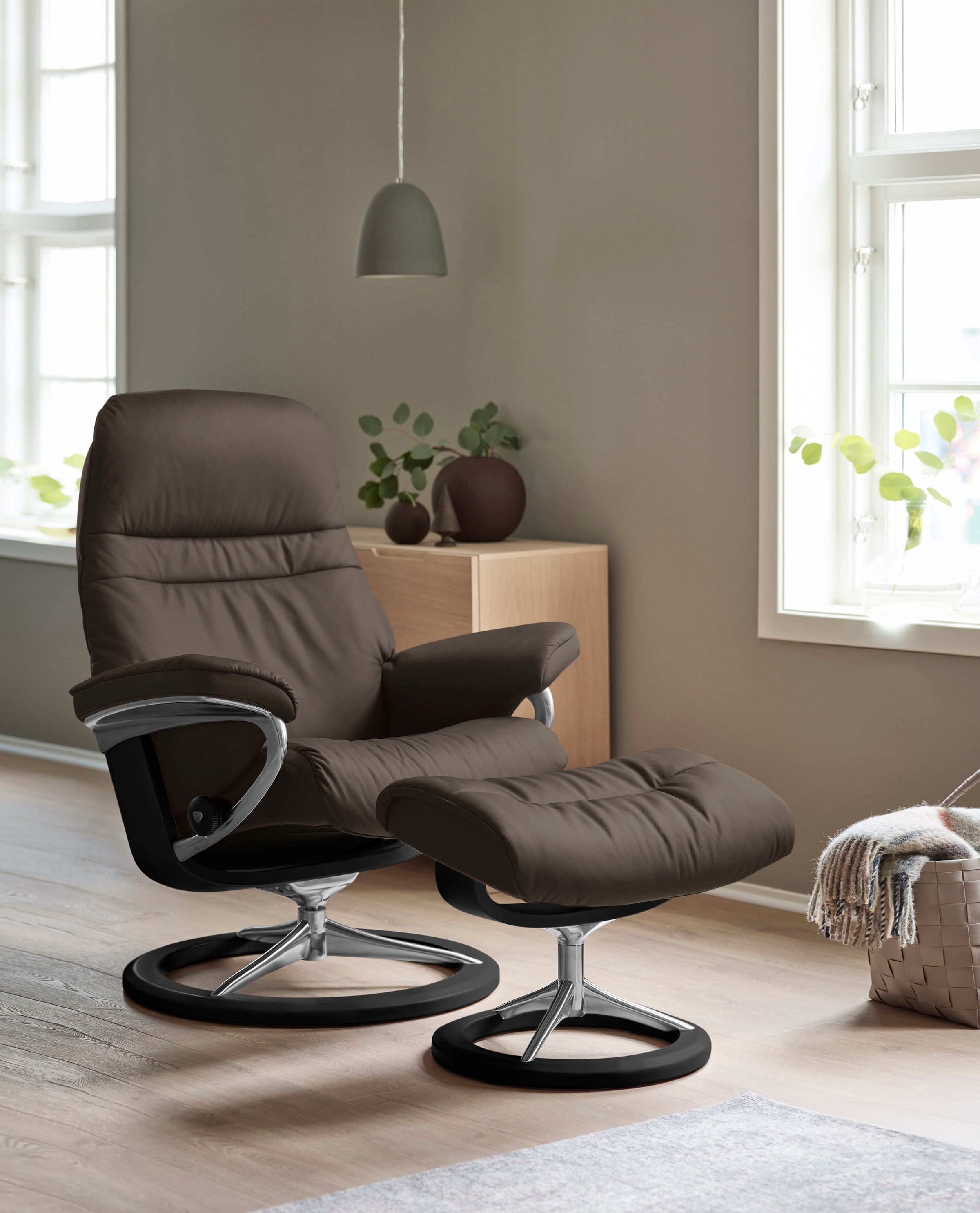 Stressless Relaxsessel "Sunrise" mit Signature Base, Größe M, Gestell Schwarz, in 2 Lederqualitäten lieferbar