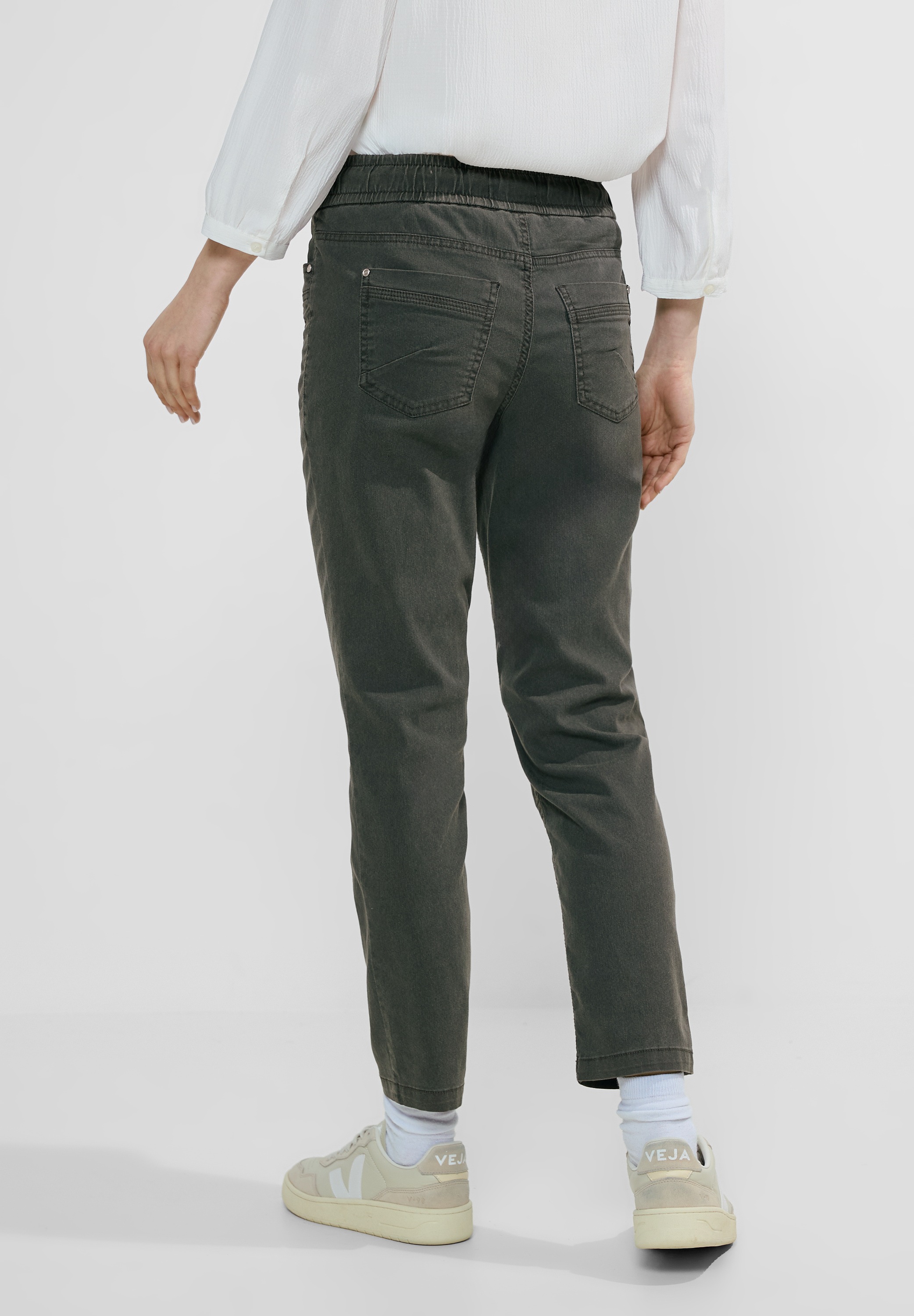 Cecil Jogger Pants, Middle Waist