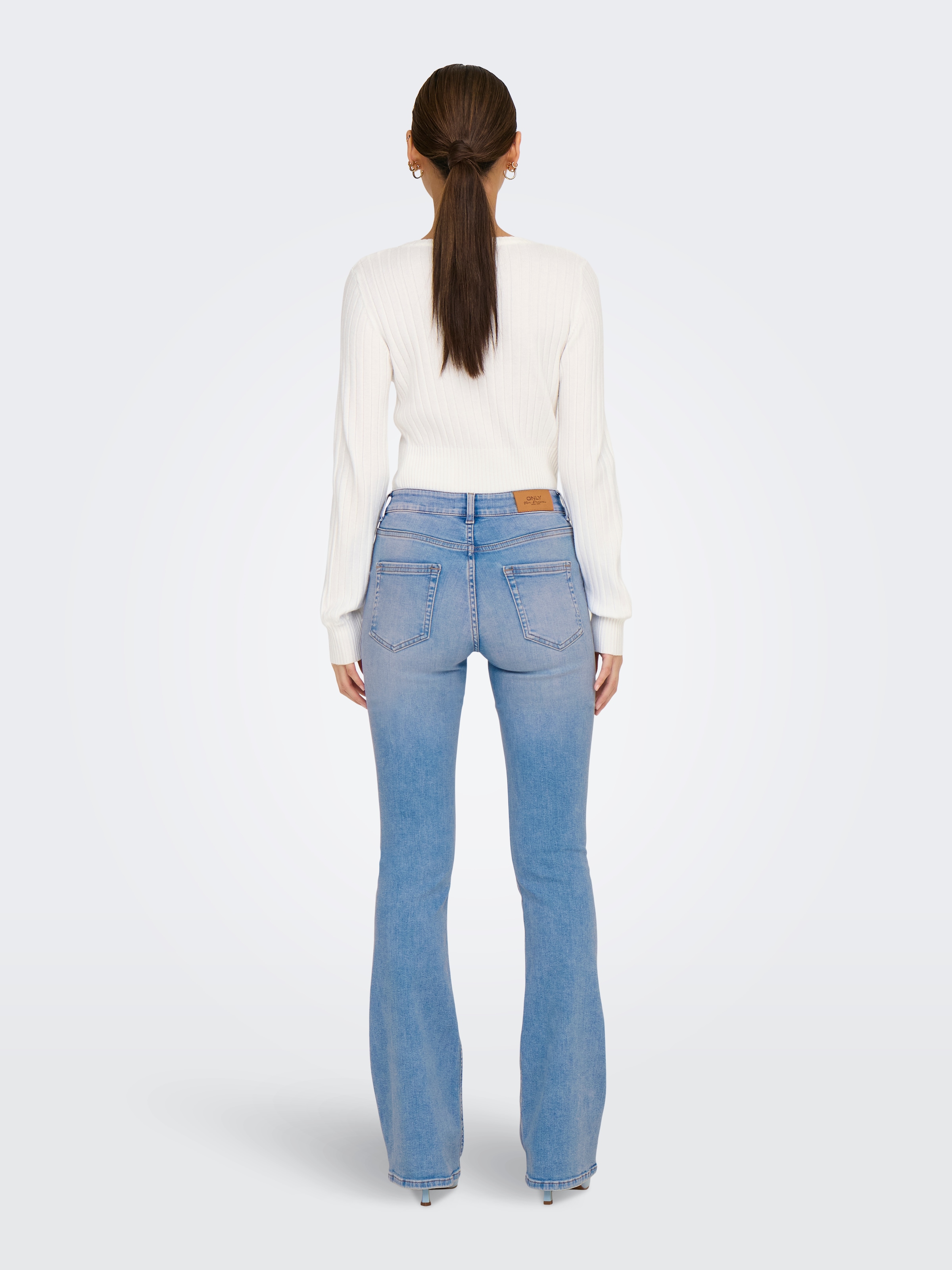 ONLY Bootcut-Jeans »ONLBLUSH MID FLARED DNM TAI198 NOOS«