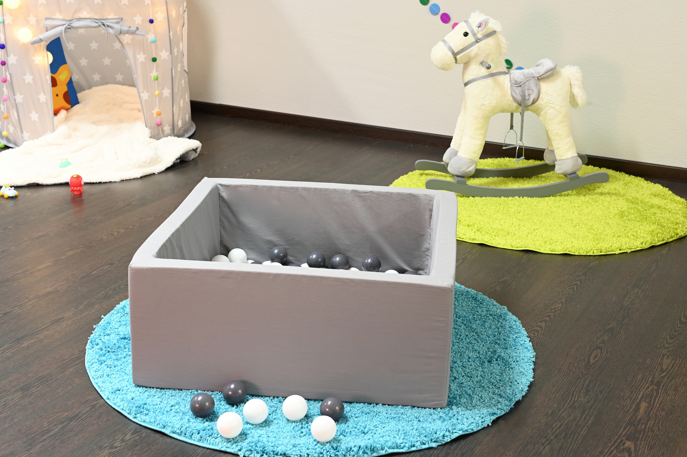 Knorrtoys® Bällebad »Soft, Grey«, eckig mit 100 Bällen Grey/white; Made in Europe