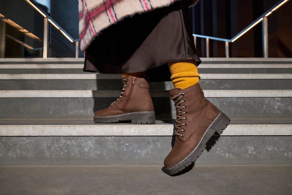 Rieker Schnürstiefelette, Schnürboots, Plateauboots, Profilsohle, mit Innenreißverschluss