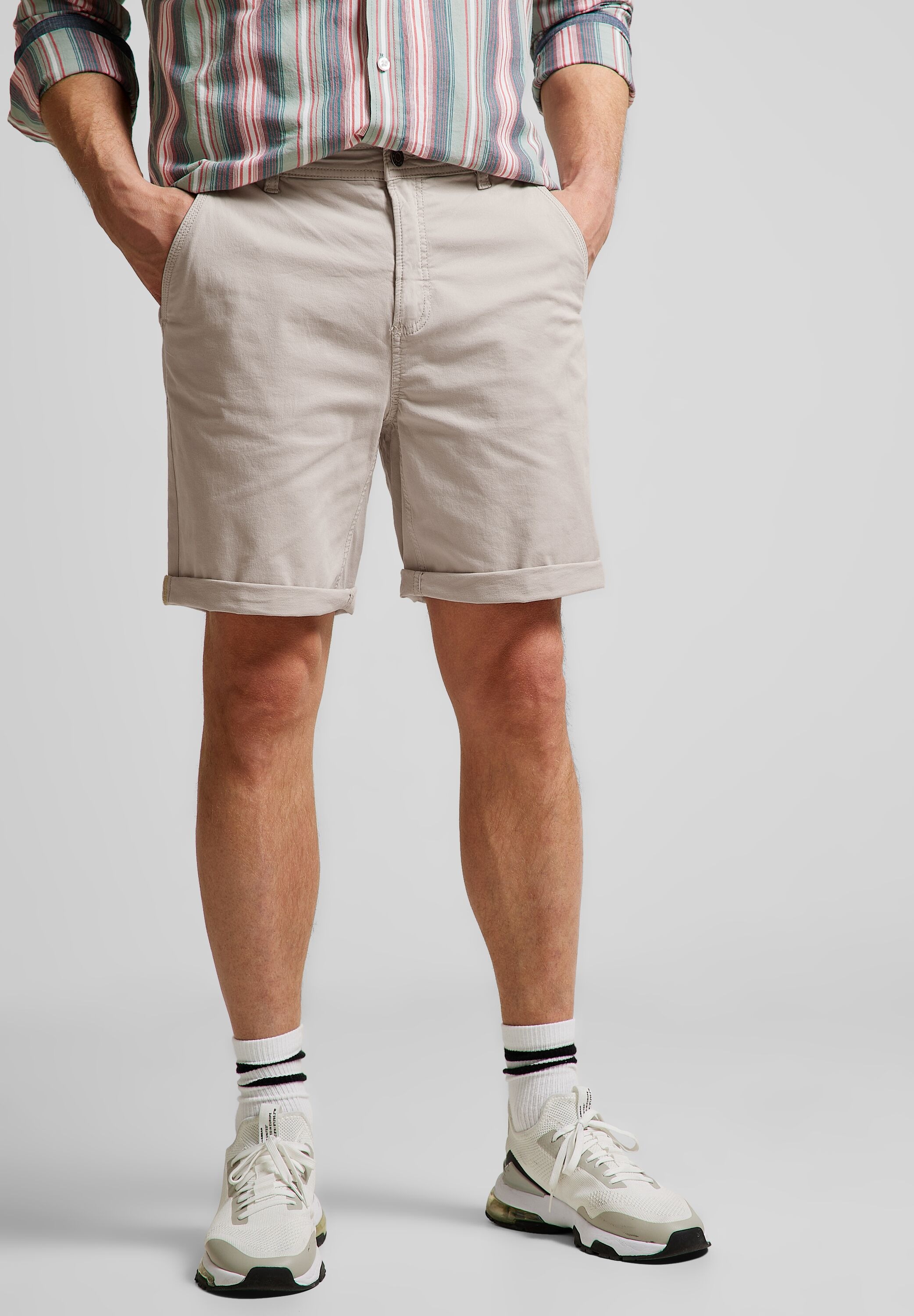 Shorts, in Unifarbe