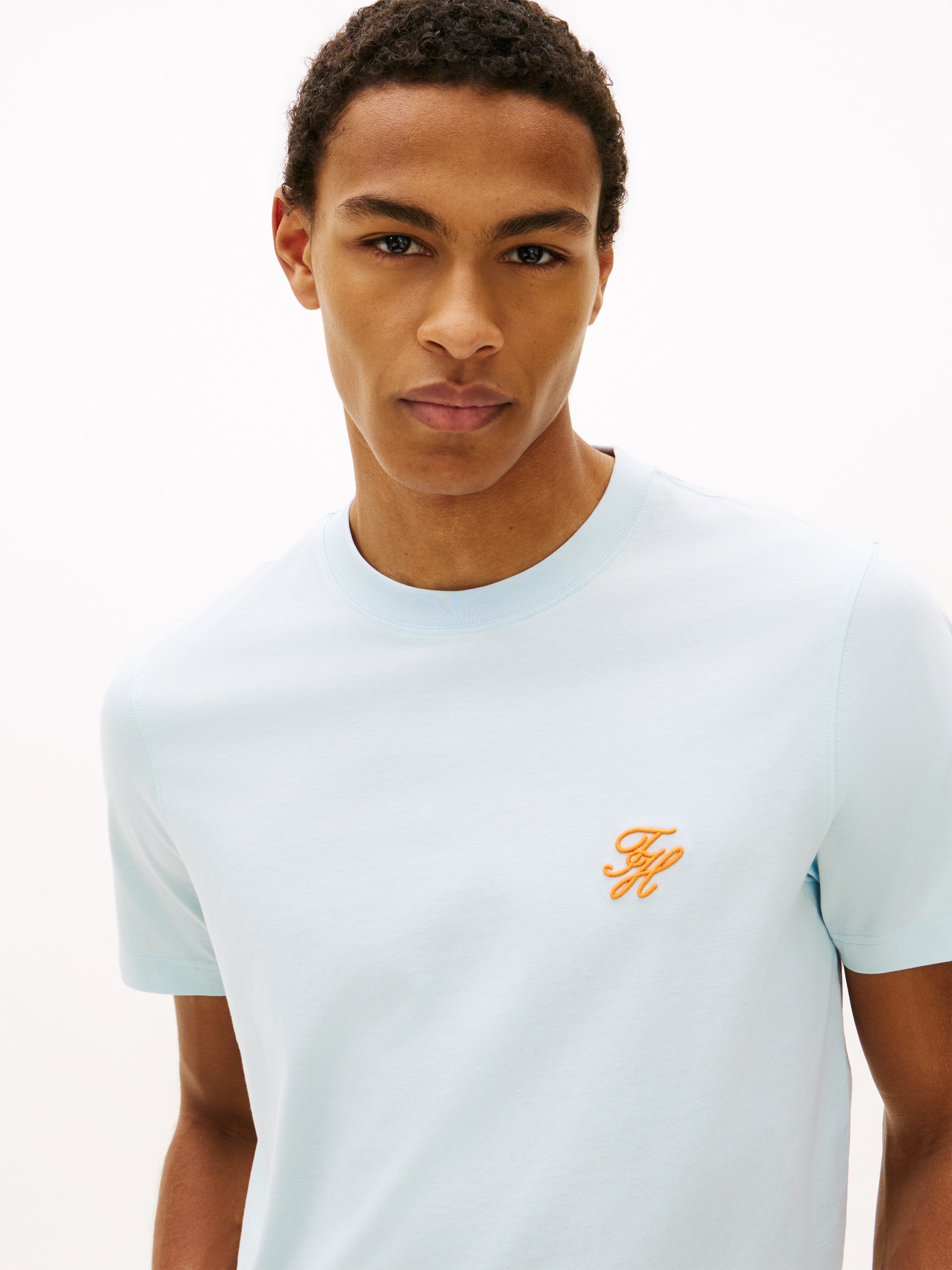 Tommy Hilfiger T-Shirt "SCRIPT MONOGRAM SWIMSHOP" aus Jersey mit Logo-Stick günstig online kaufen