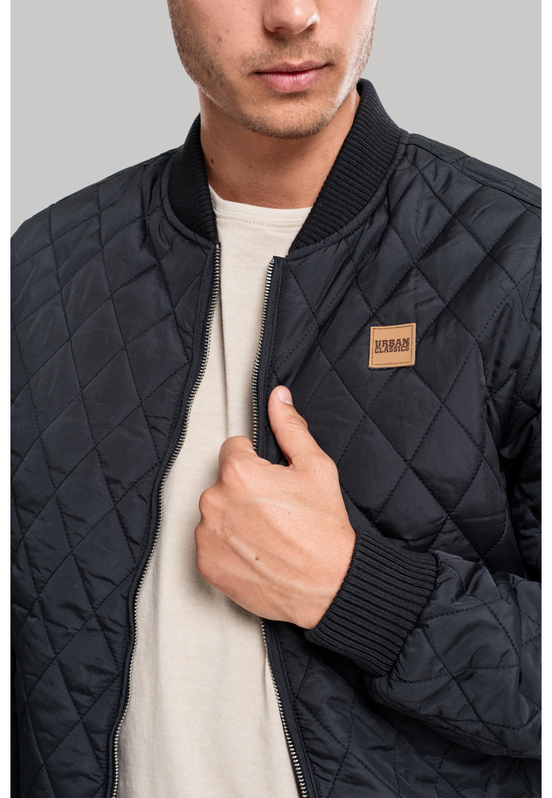 URBAN CLASSICS Allwetterjacke »Urban Classics Herren Diamond Quilt Jacket«, (1 St.), ohne Kapuze