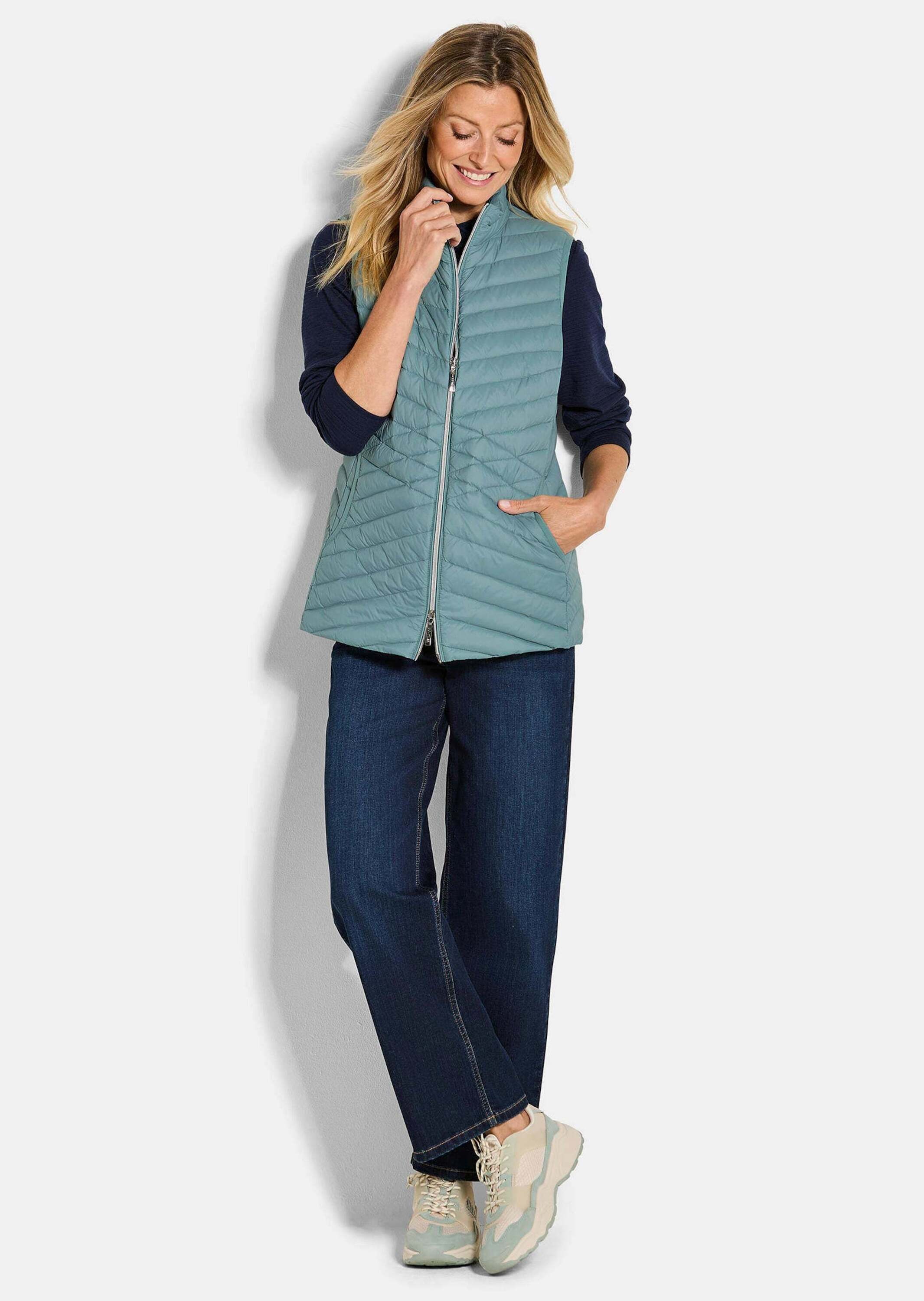 GOLDNER Kurzweste "Kurzgröße Taillierte Daunenweste mit Stehkragen" günstig online kaufen