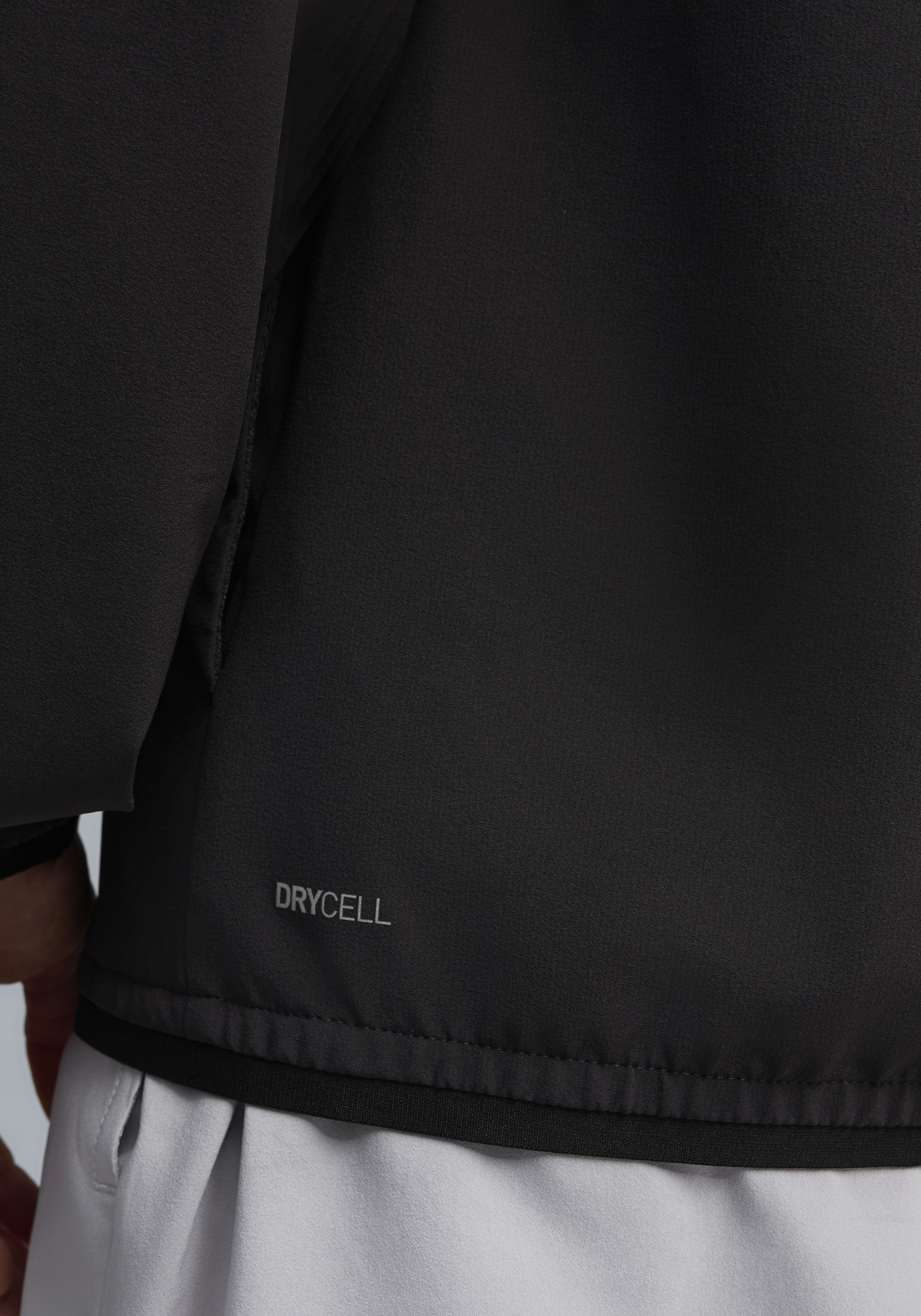 PUMA Kapuzensweatjacke »M PWRTRAIN STRETCH WOVEN JACKET« mit Kapuze, für Training und sportliche Aktivitäten