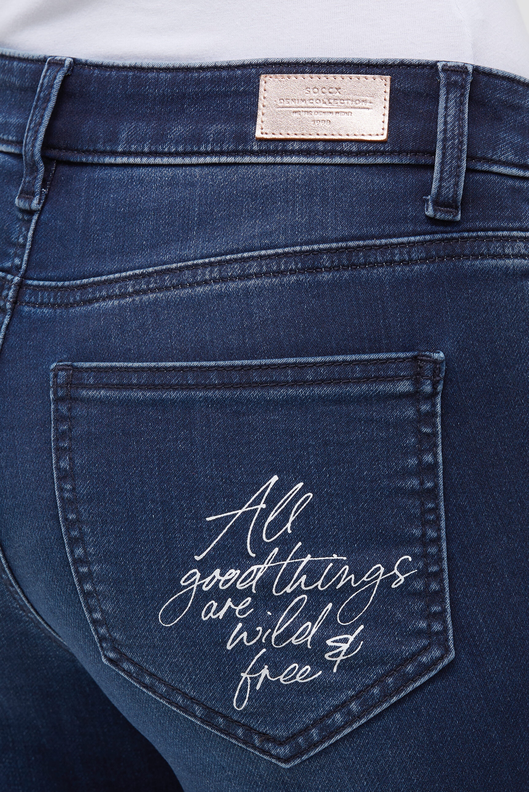 SOCCX Slim-fit-Jeans, mit verkürztem Bein
