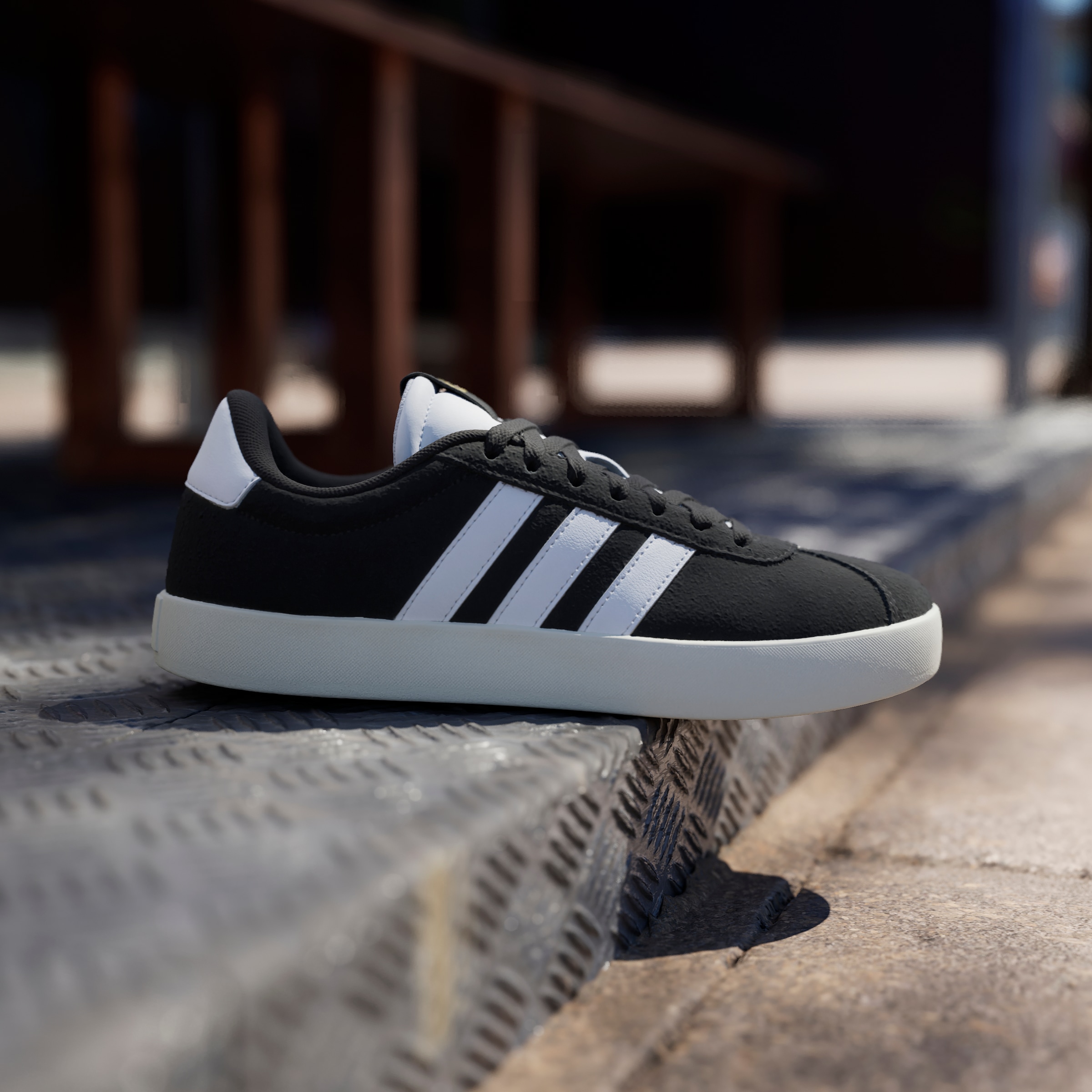 adidas Sportswear Sneaker »VL COURT 3.0«, inspiriert vom Design des adidas samba