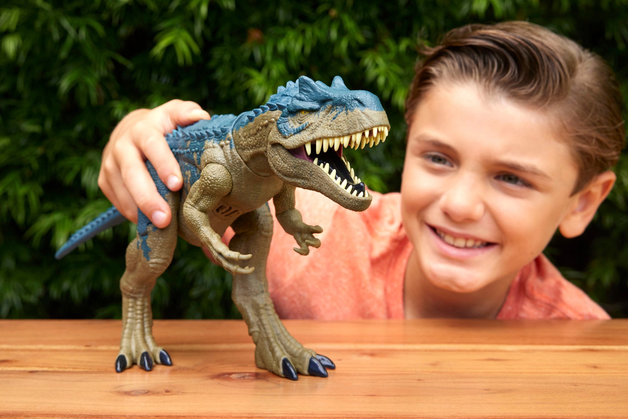 Mattel® Actionfigur »Jurassic World, Ruthless Rampage Allosaurus«, mit Angriffsbewegung und Geräuschen