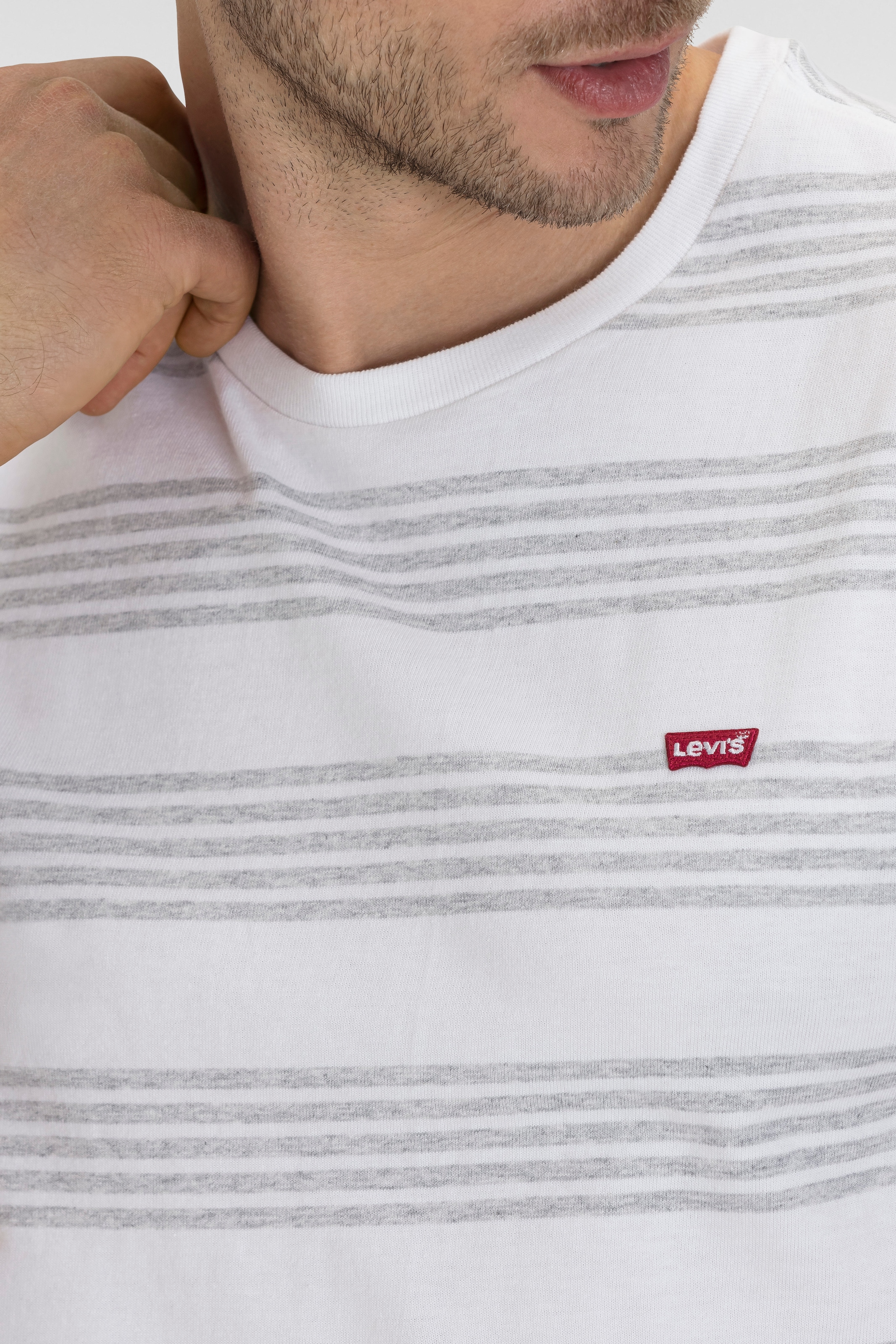Levi's® T-Shirt, mit Streifenmuster