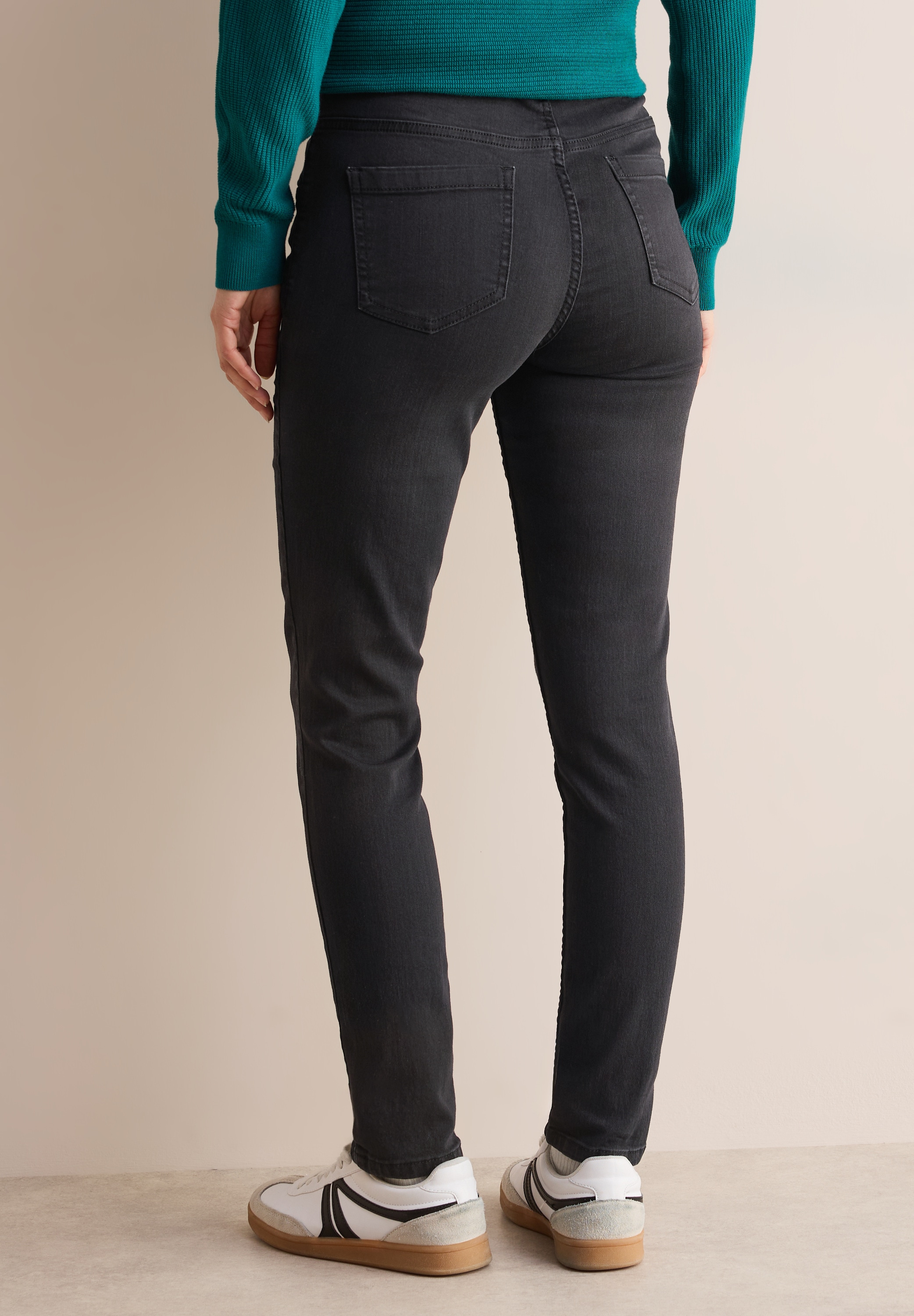 Cecil High-waist-Jeans »Style Vicky«, im Used Look