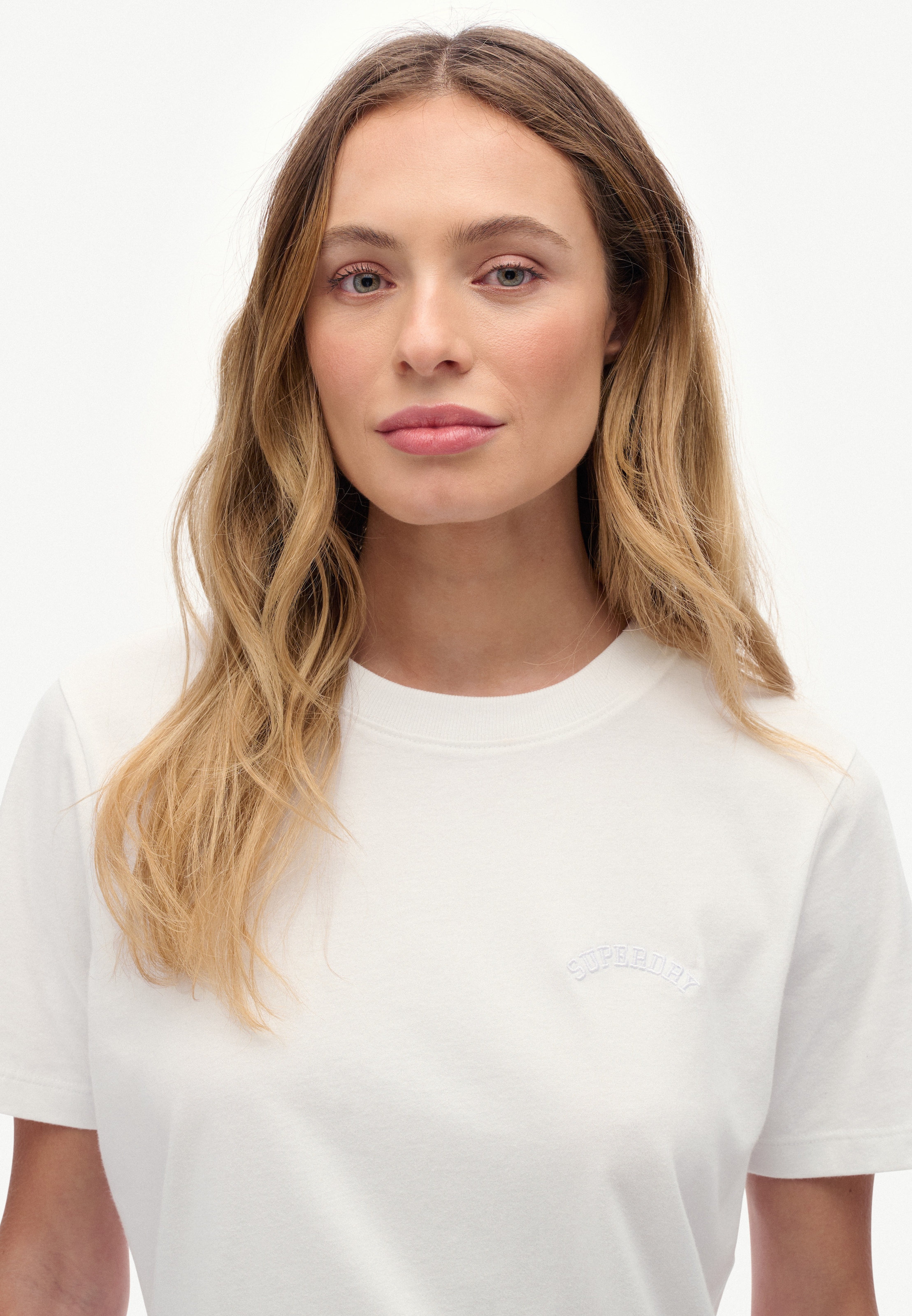 Superdry T-Shirt »ESSENTIAL LOGO EMB TEE«