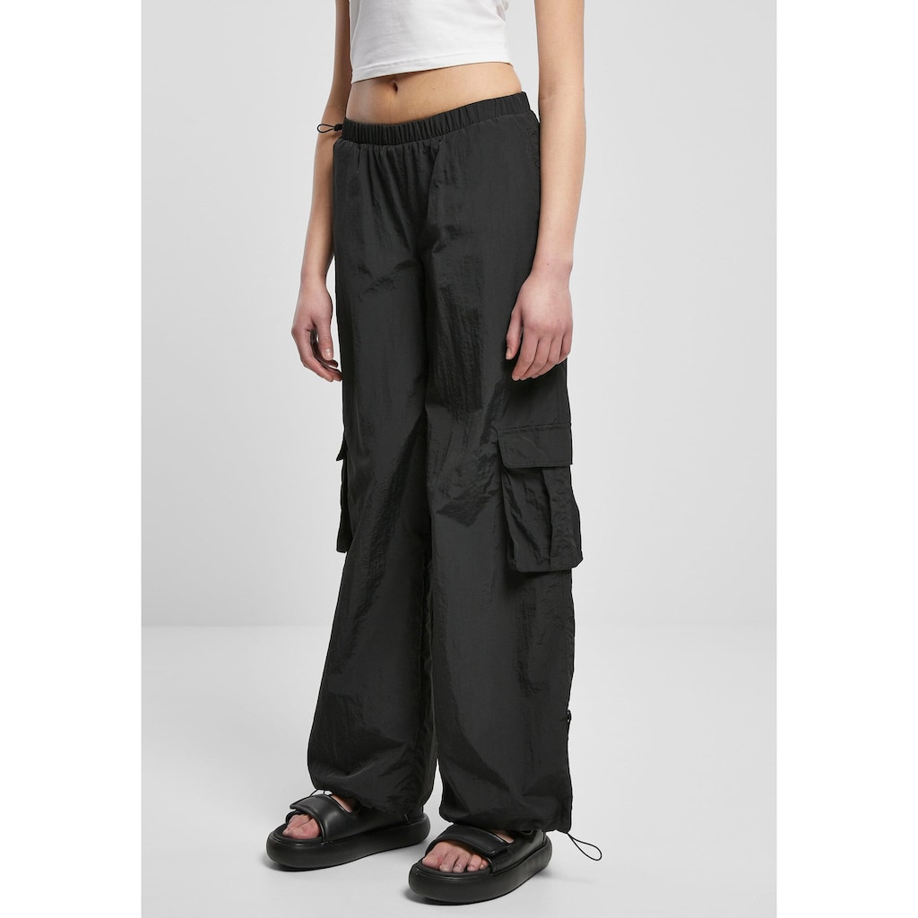 URBAN CLASSICS Stoffhose »Urban Classics Damen Ladies Wide Crinkle Nylon Cargo Pants«, (1 tlg.)