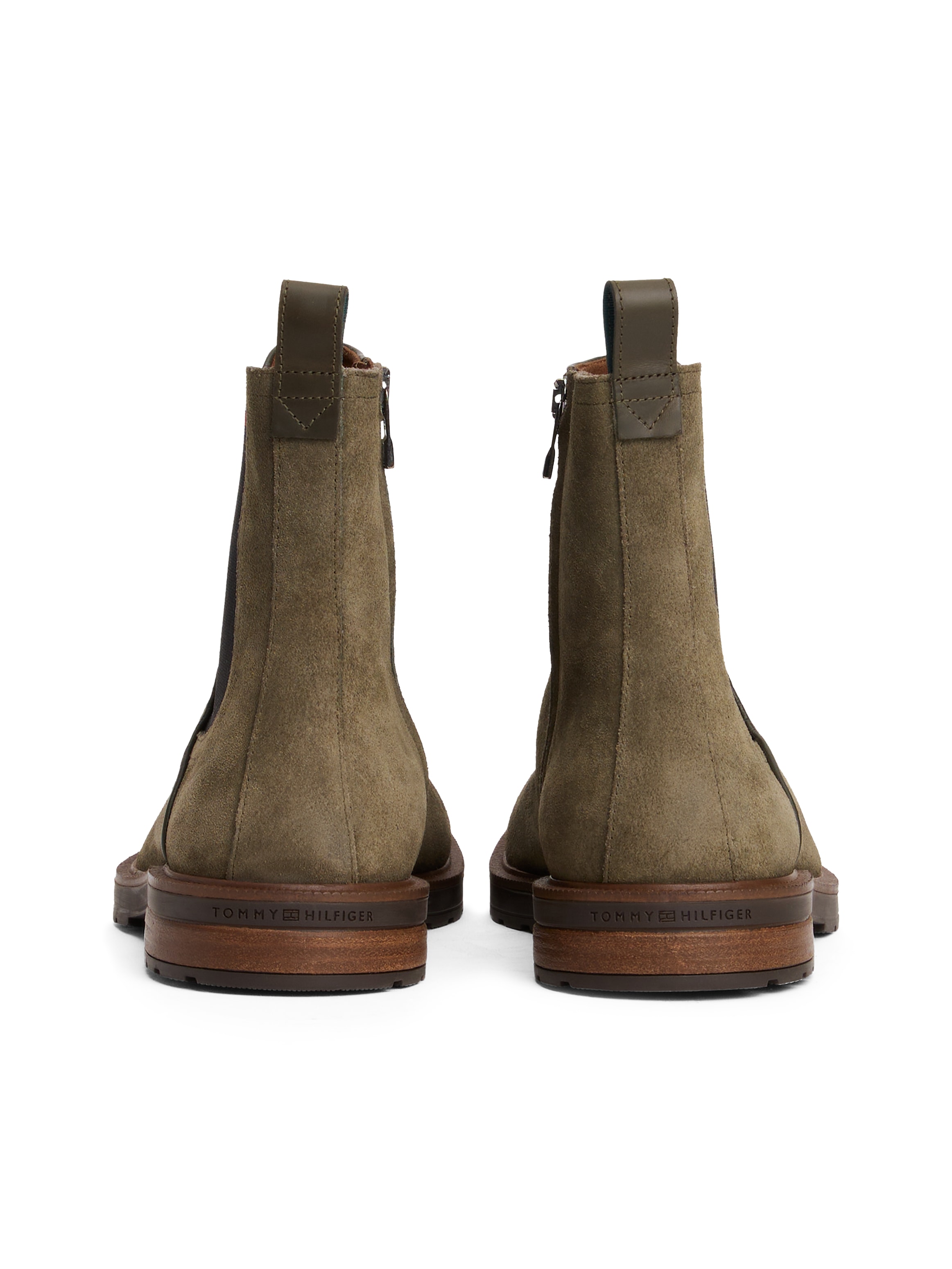 Tommy Hilfiger Chelseaboots »CLEATED HILFIGER SUEDE CHELSEA«, Blockabsatz, Stiefelette, Businessschuh in schmaler Form