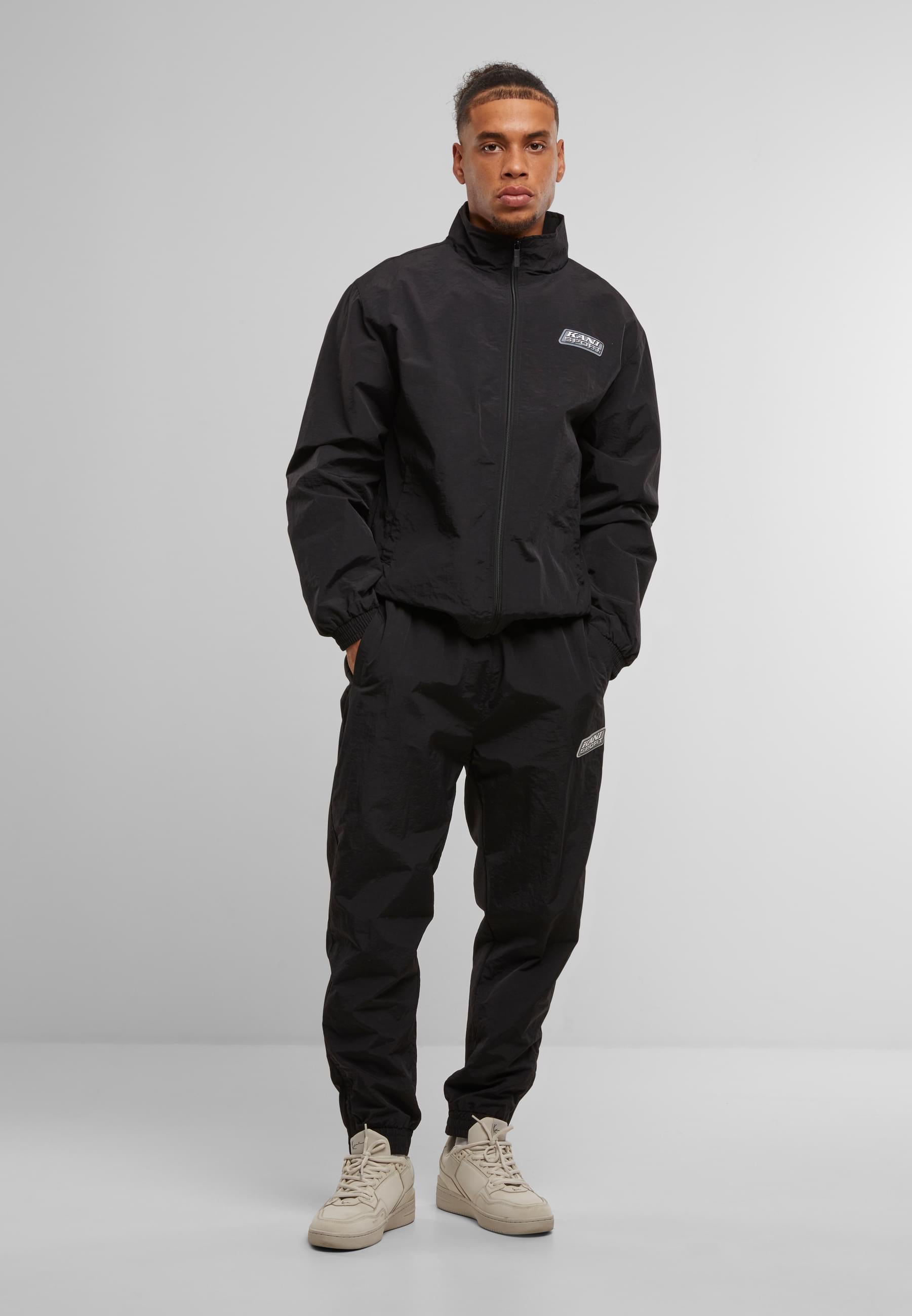 Karl Kani Trainingsjacke »Karl Kani Sport Patch Essential Trackjacket«, (1 St.), ohne Kapuze