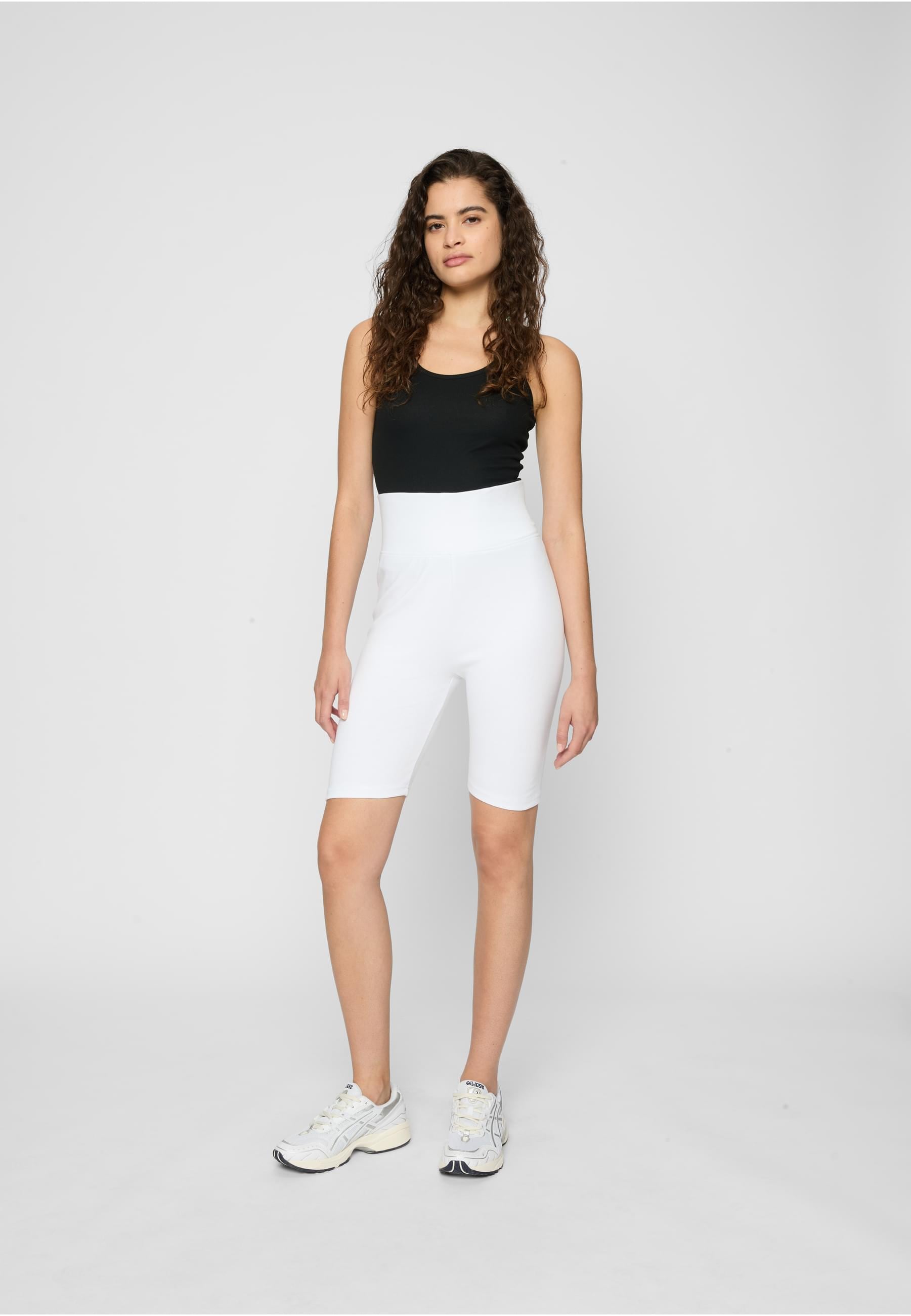 URBAN CLASSICS Stoffhose »Urban Classics Damen Ladies High Waist Cycle Shorts 2-Pack«, (1 tlg.)
