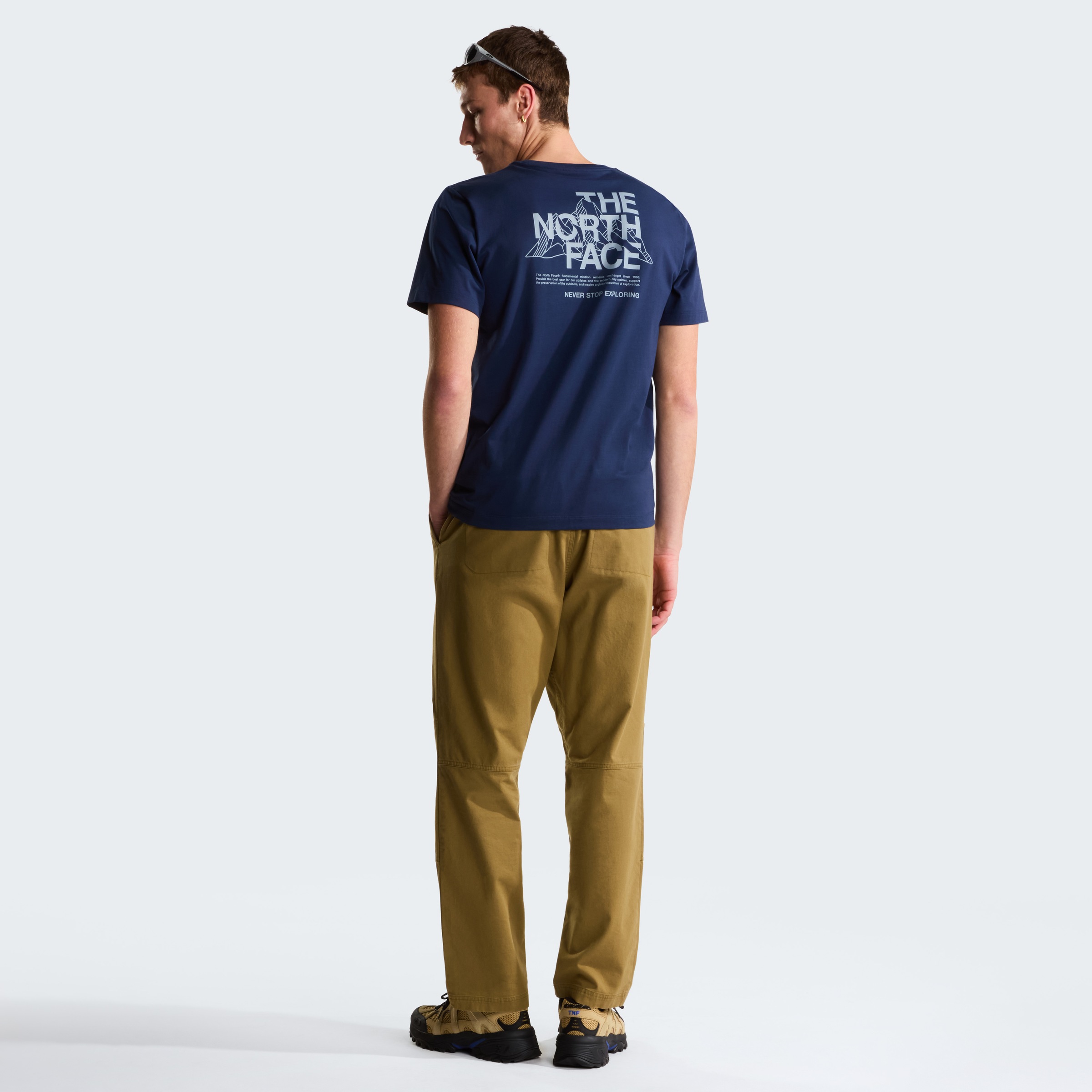 The North Face T-Shirt »M MOUNTAIN SKETCH  REGULAR SHORT SLEEVE TEE-GRAPHIC« 1 tlg. sportlicher Stil, für aktive Erwachsene, für Sport- und Outdoormode