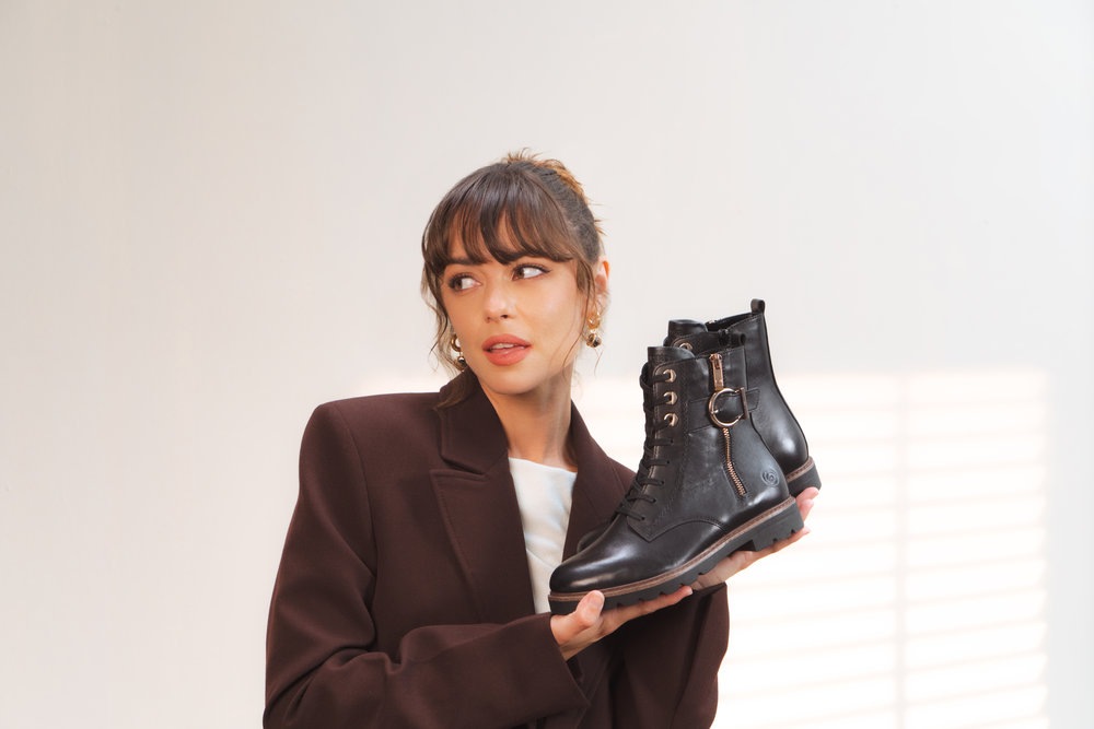 Remonte Schnürstiefelette, Schnürboots, Casual-Stiefelette, Blockabsatz, mit großer Zierschließe